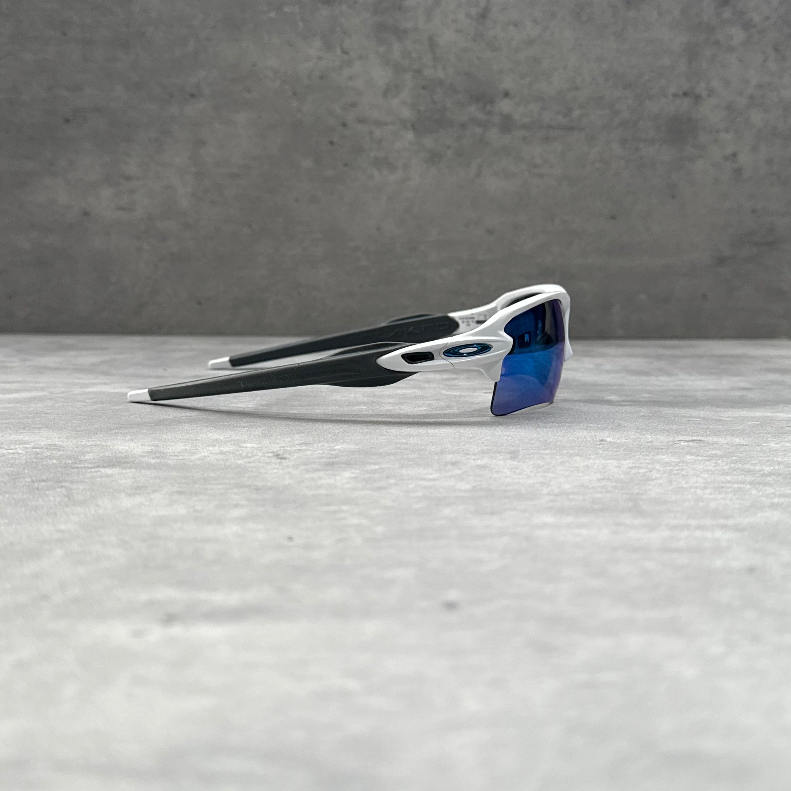 Oakley FLAK Prizm Sunglasses Sapphire Blue