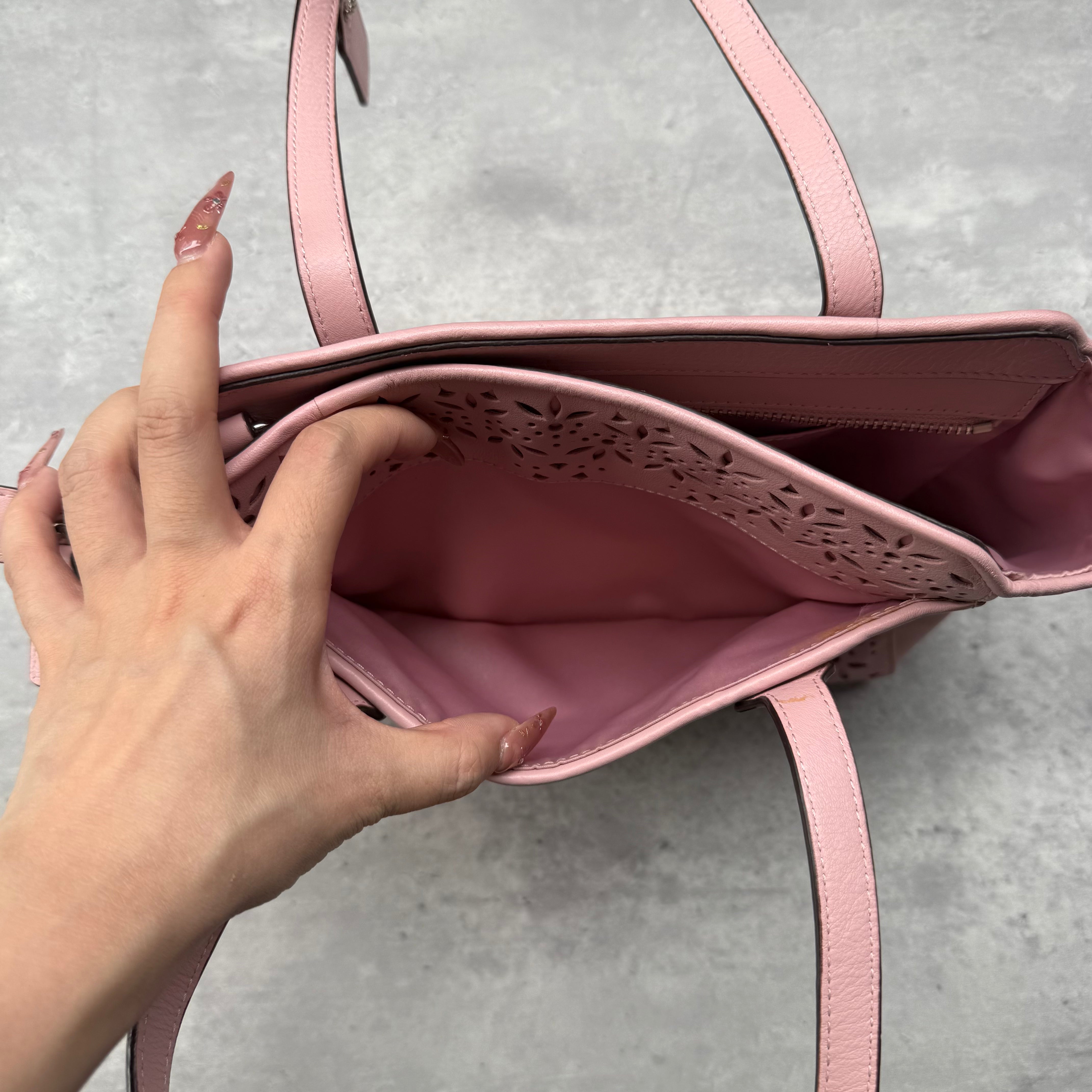Coach 2Way Taylor Eyelet Bette Mini Tote Bag Pink