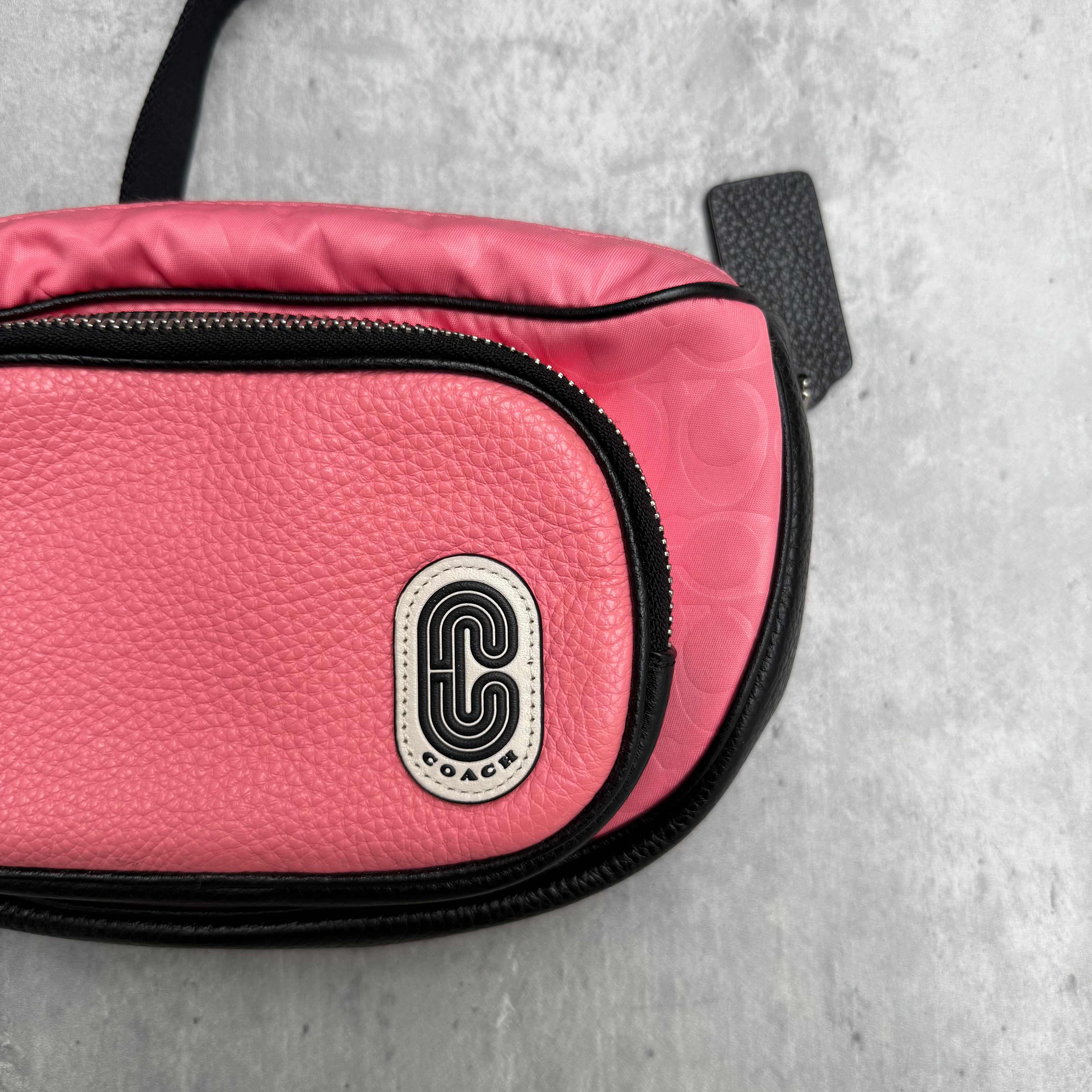Coach Court Belt Bag Pink/Black