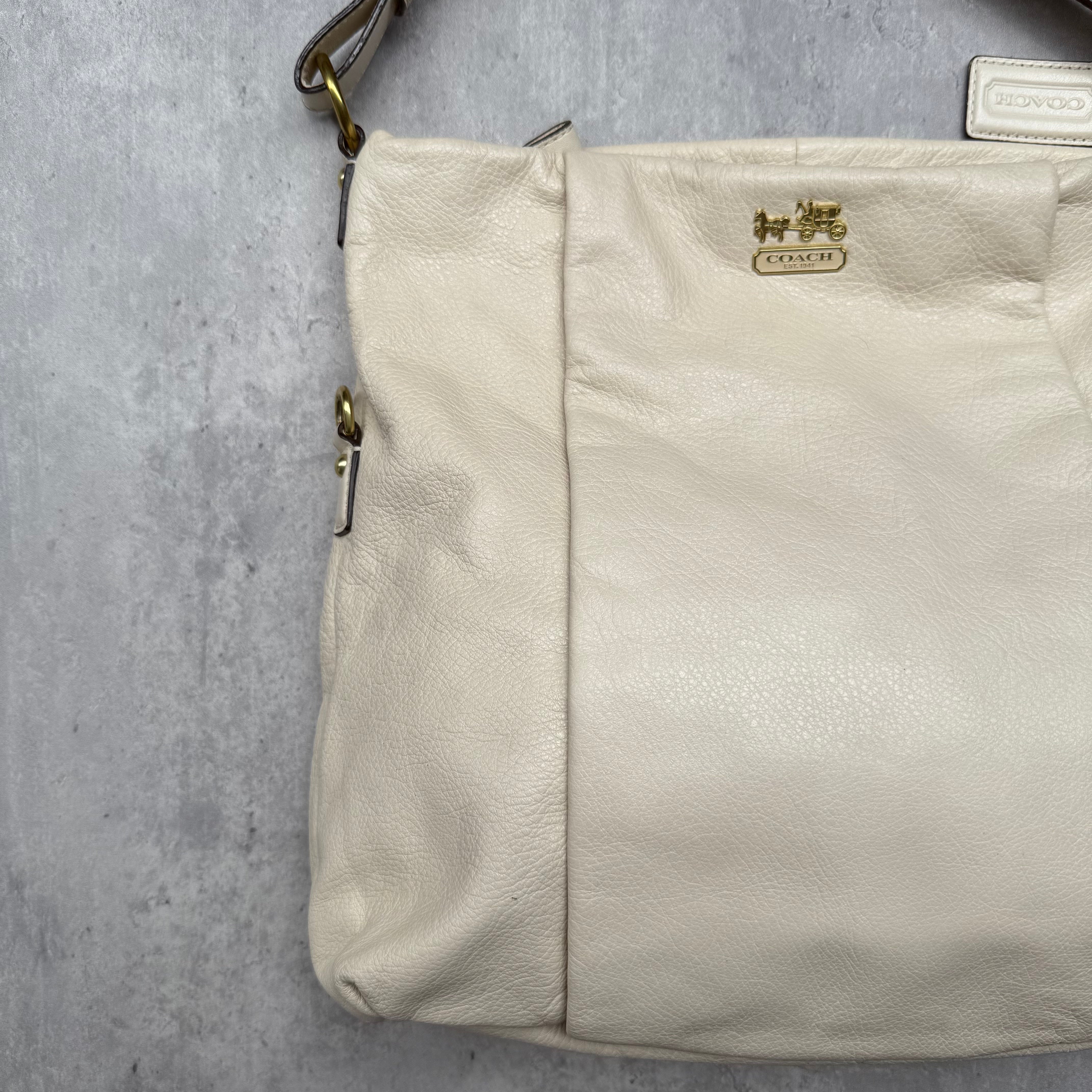 Coach 2Way Madison Isabelle Hobo ShoulderBag Cream