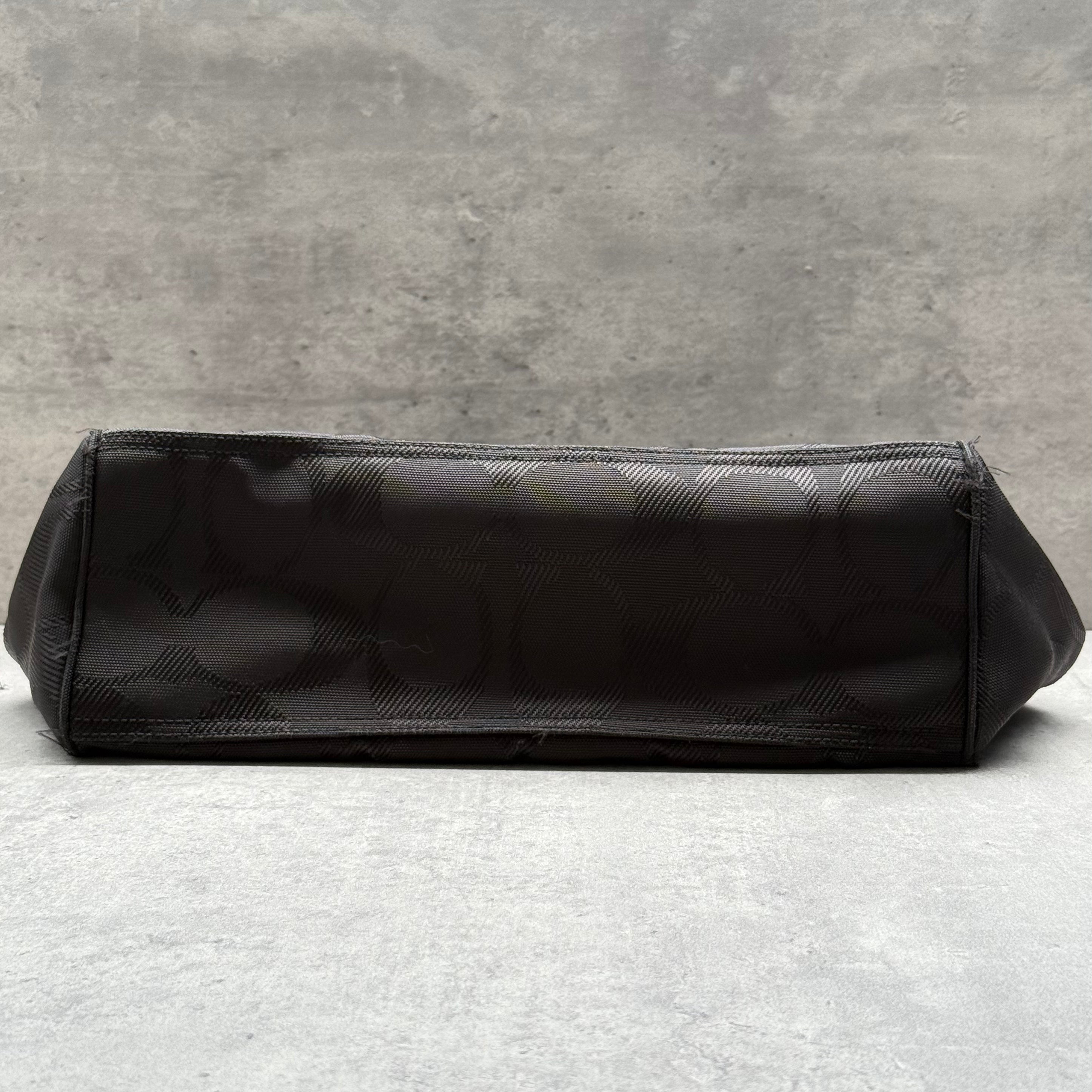 Coach Signature Kyra Daisy Canvas Tote Bag Black