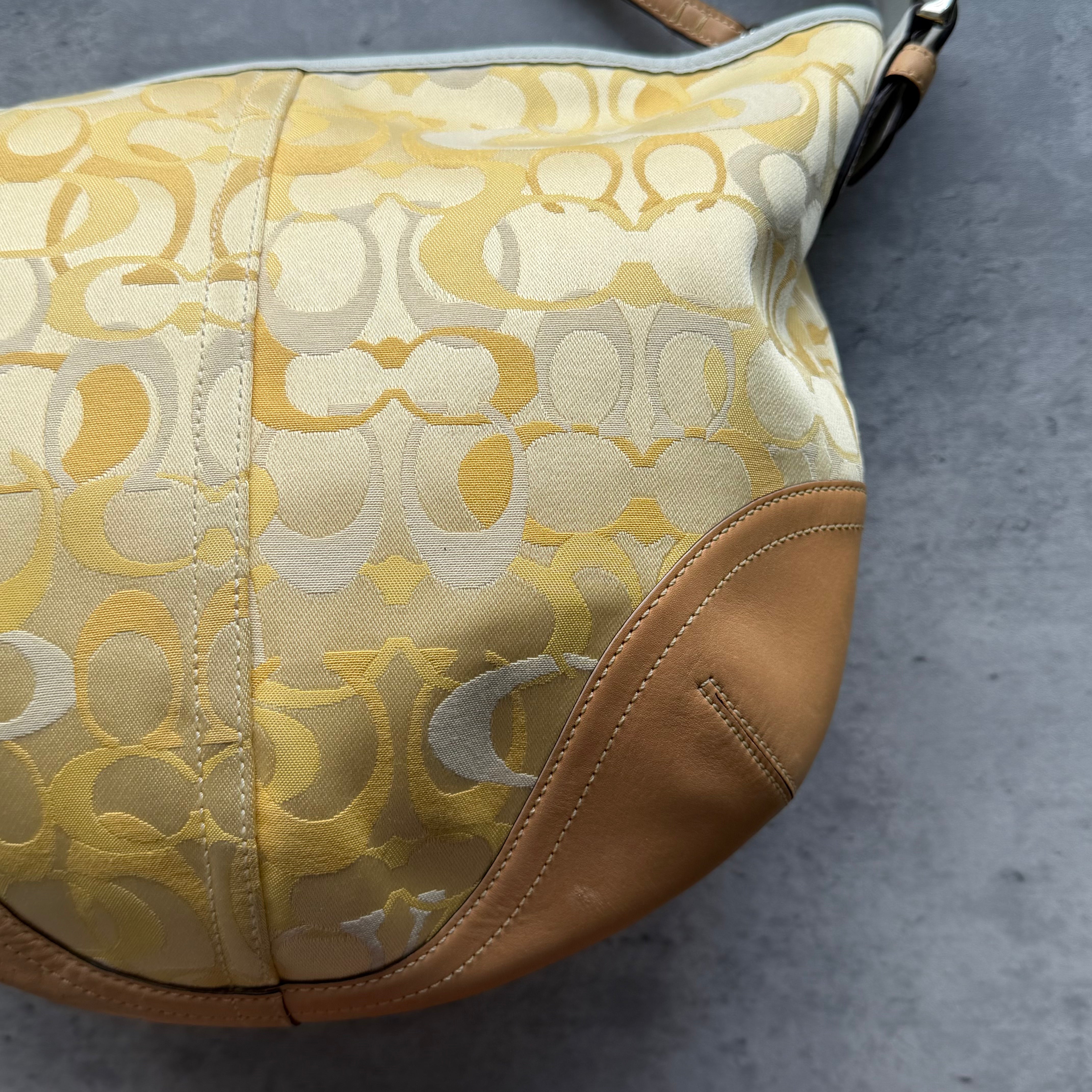 Coach Signature Soho Mini Hobo Shoulder Bag Yellow/Beige