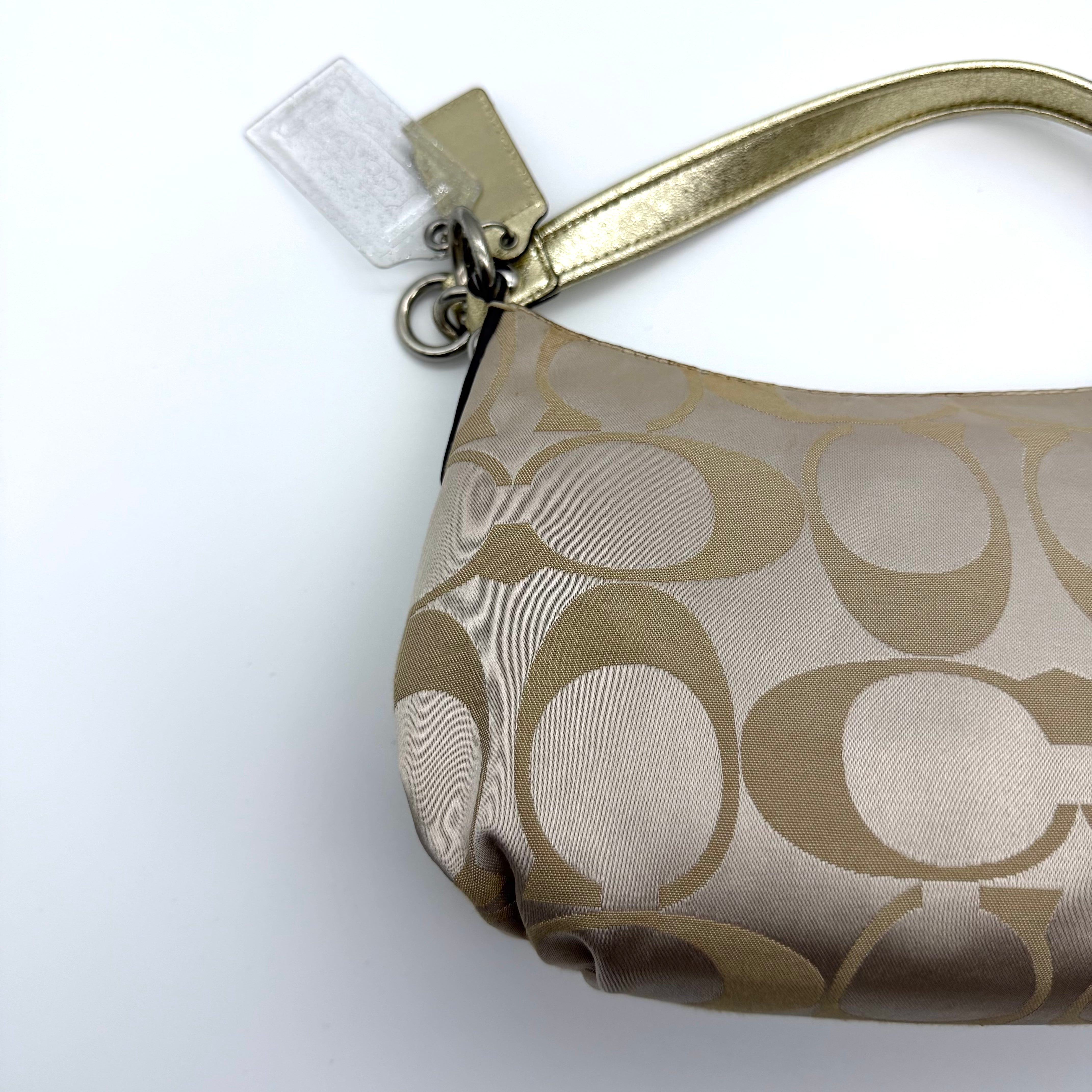 Coach 2Way Signature Shoulder Bag Cream/Gold