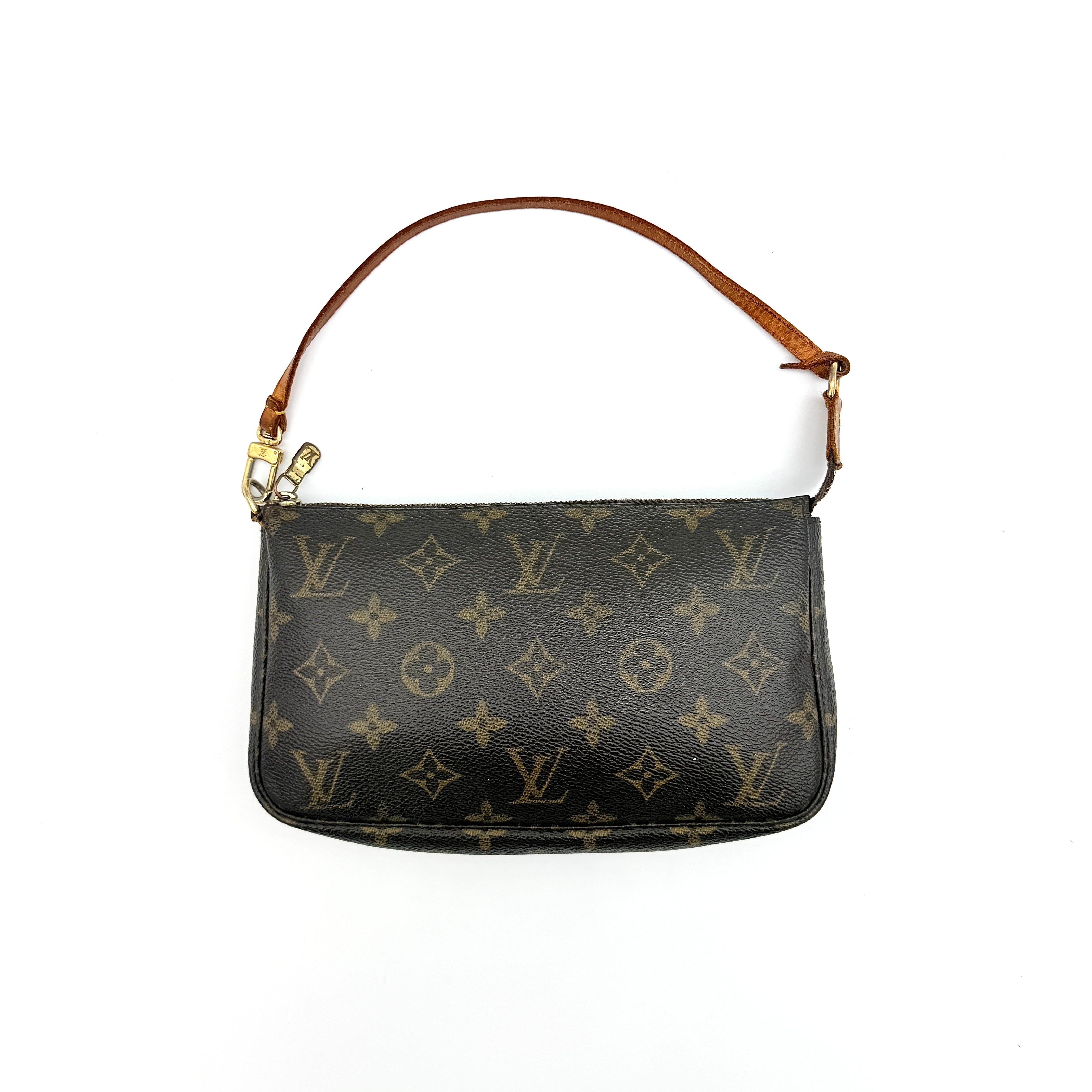 Louis Vuitton Monogram Pochette Shoulder Bag
