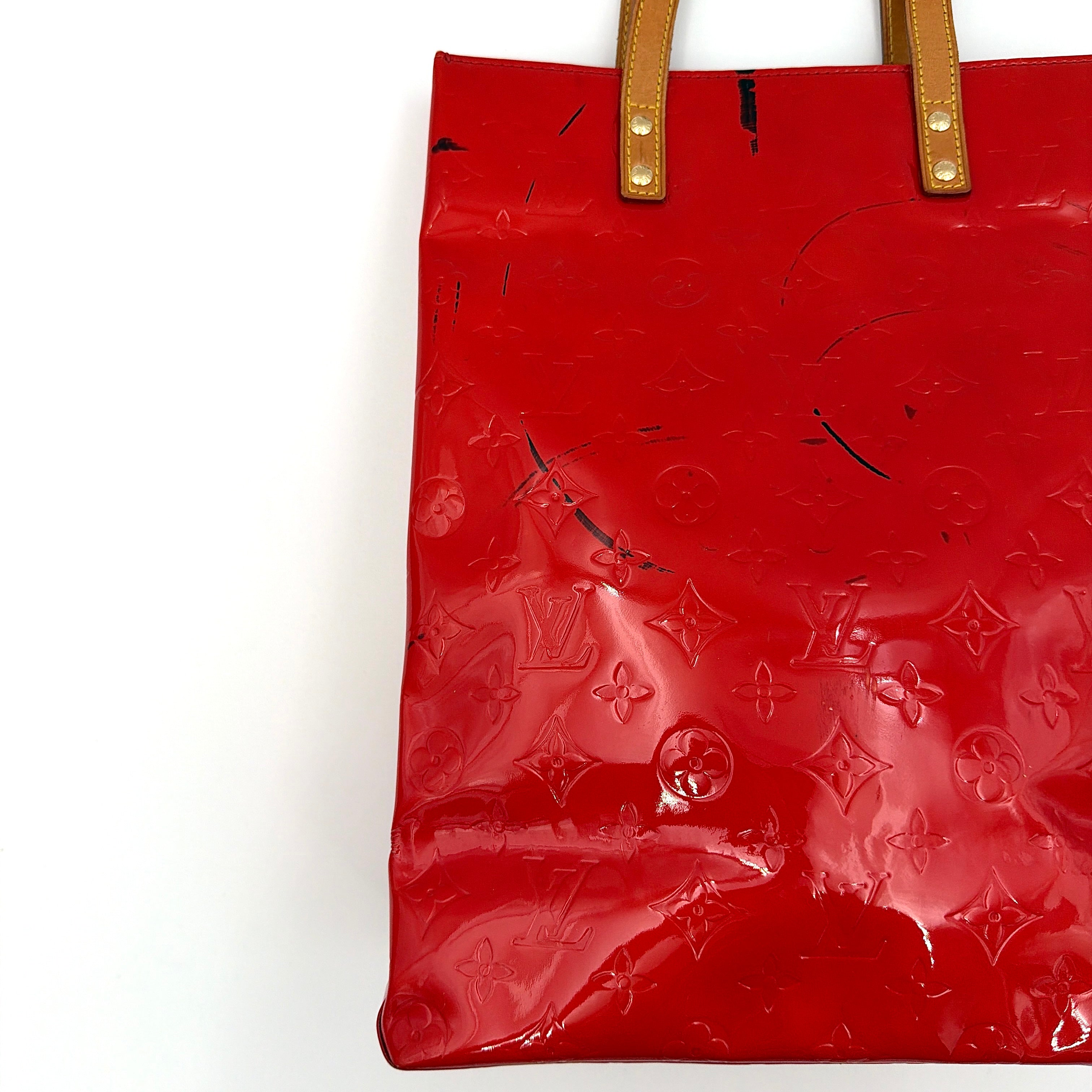 Louis Vuitton Monogram Vernis Reade MM Tote Bag Red