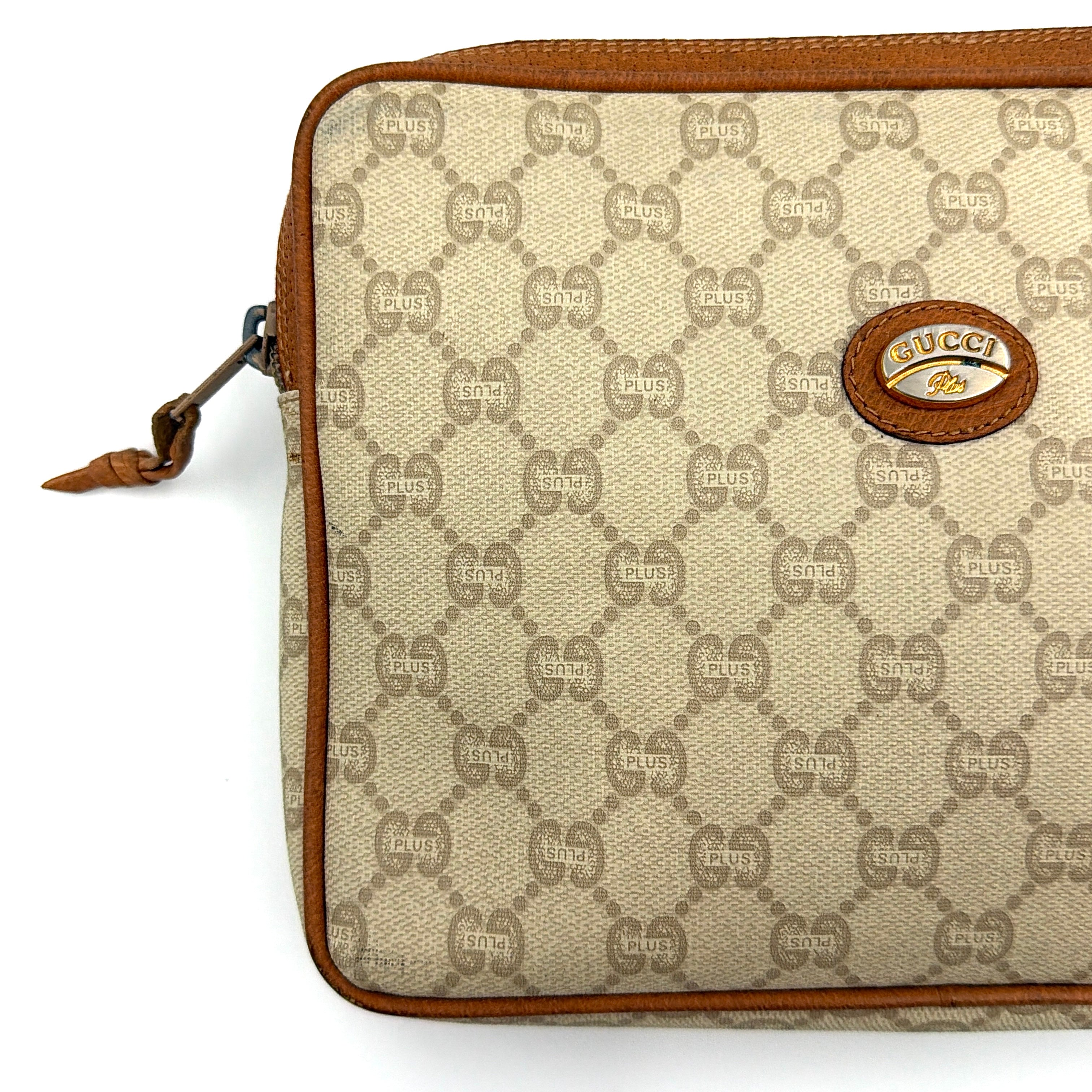 Gucci GG Plus Supreme Monogram Clutch Bag Beige/Tan