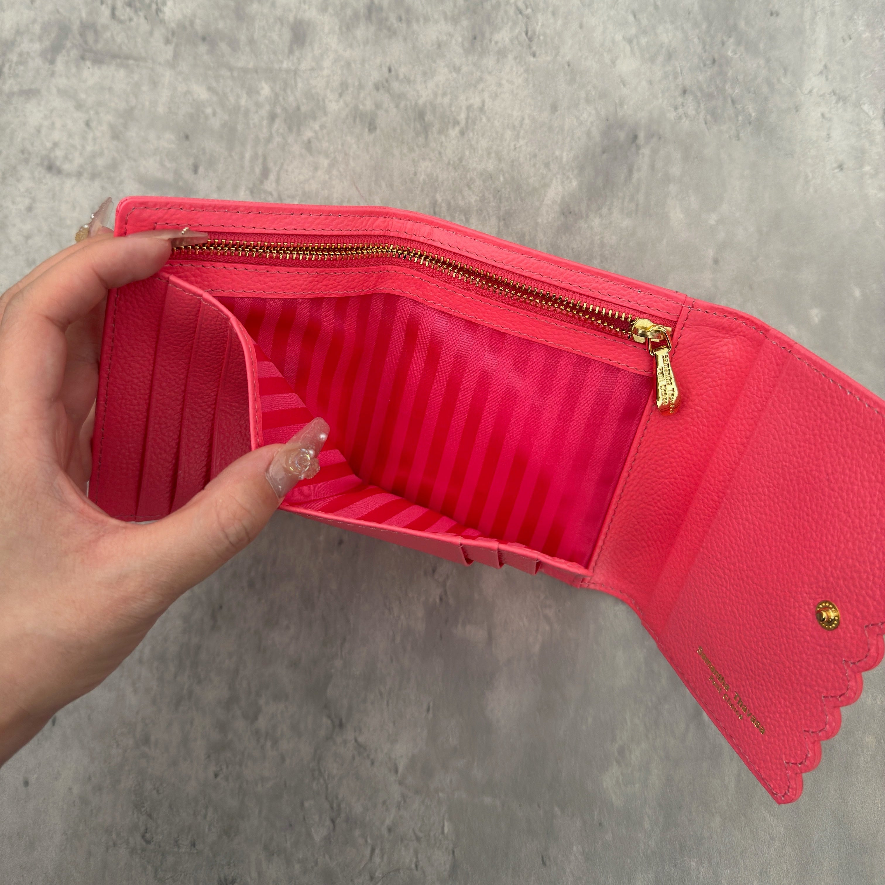 Samantha Thavasa Pink Leather Wallet with scalloped edges, gold-tone hardware, and structured bifold design.