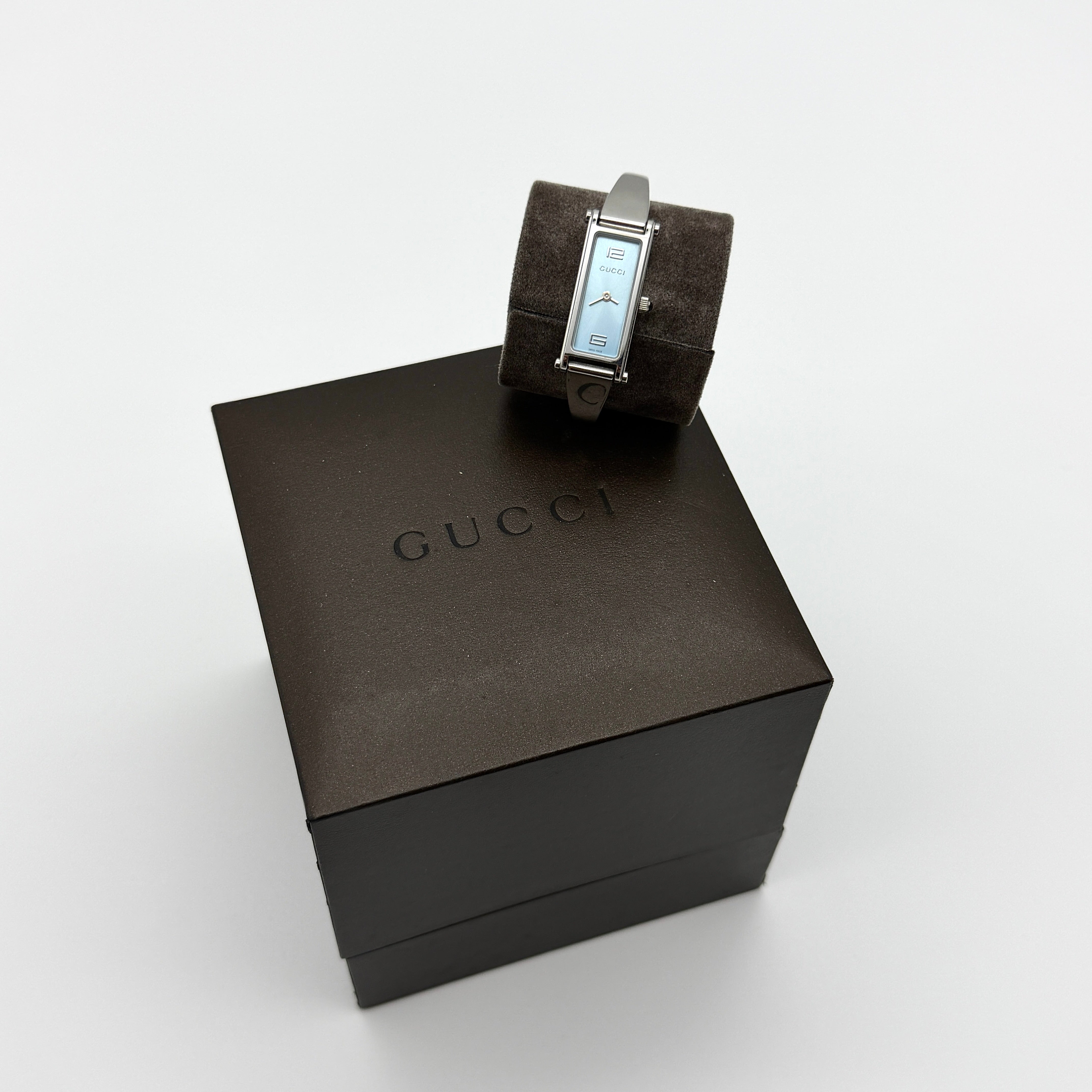 Gucci 1500L Bangle Watch Sky Blue
