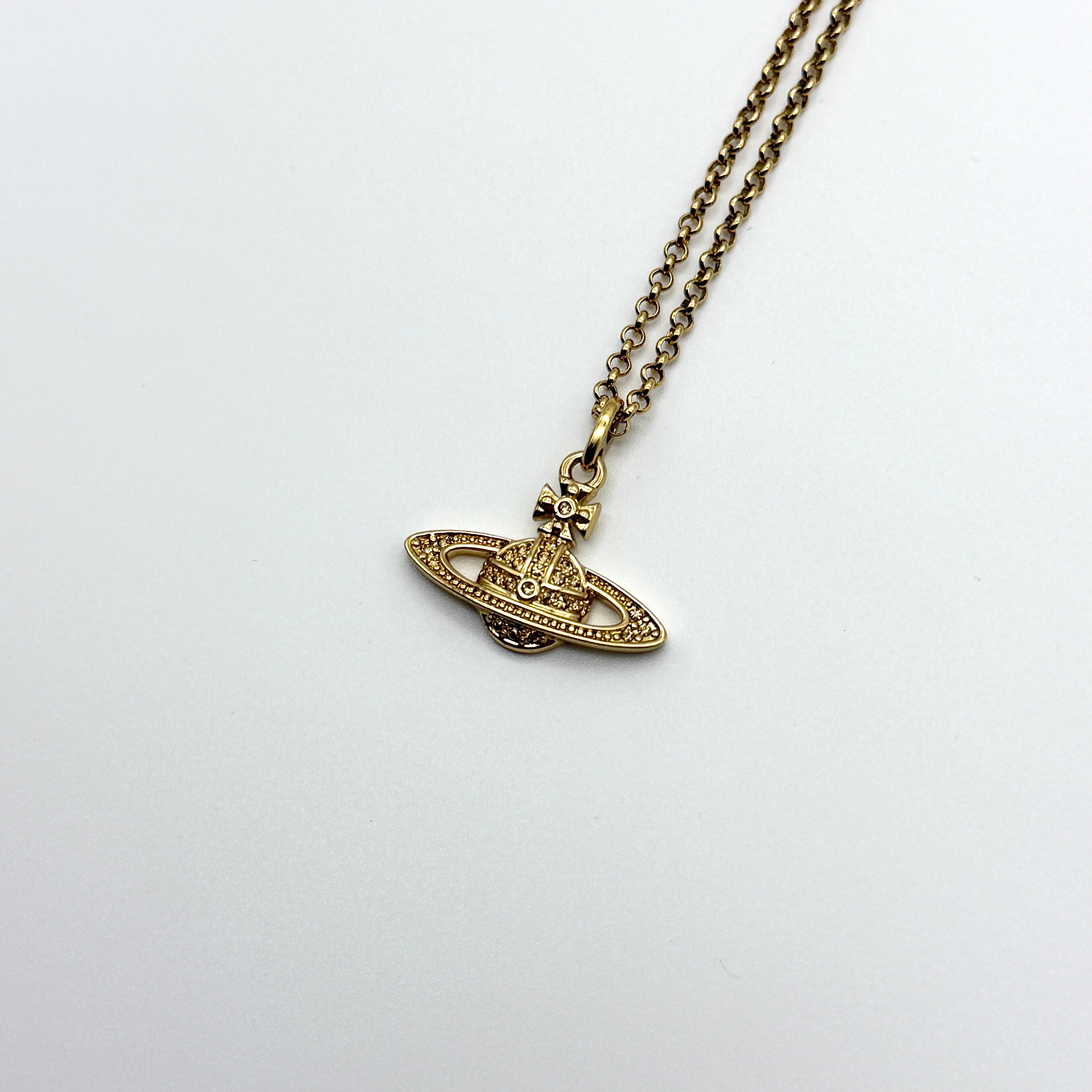 Vivienne Westwood Orb Necklace Gold