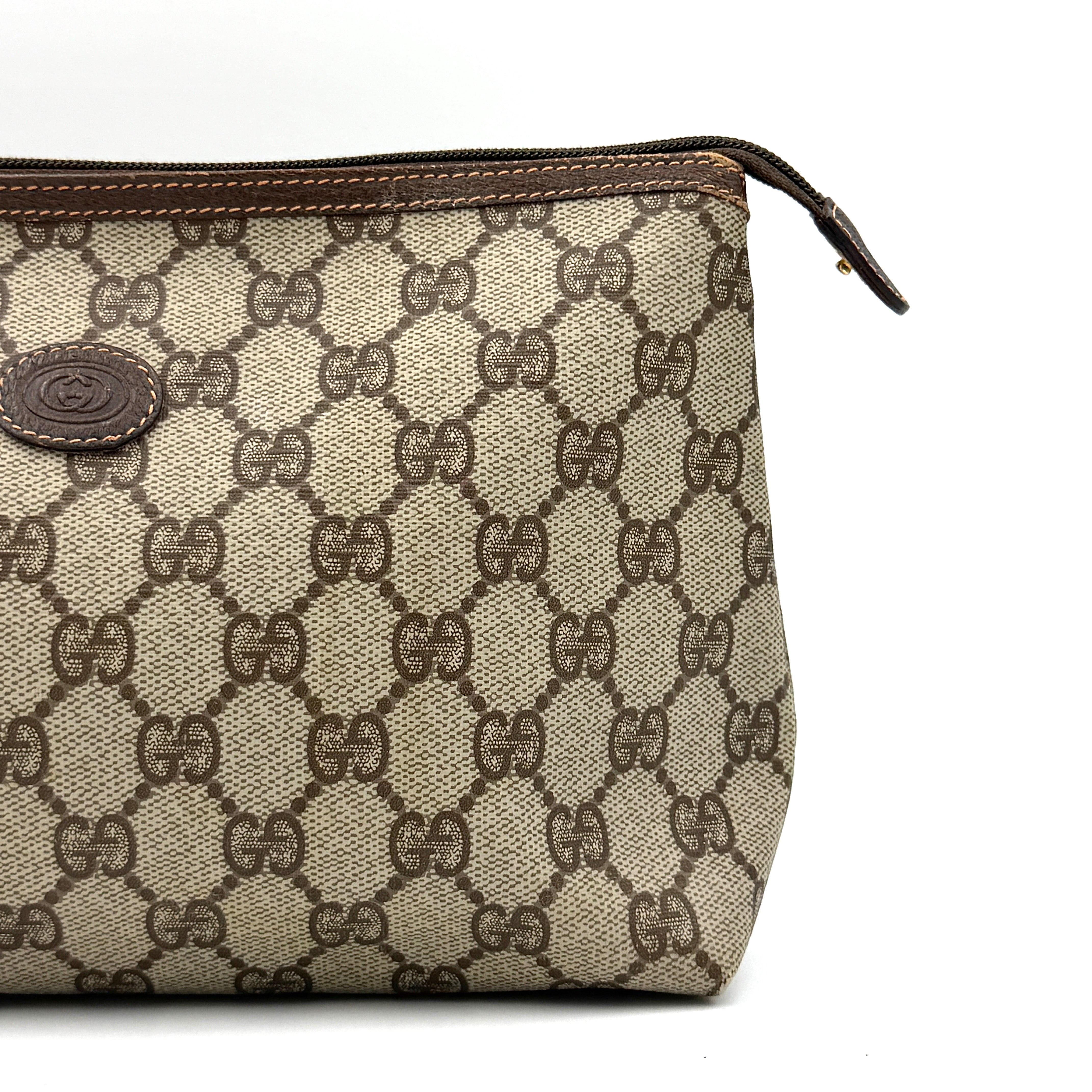 Gucci GG Monogram Supreme Clutch Bag Beige