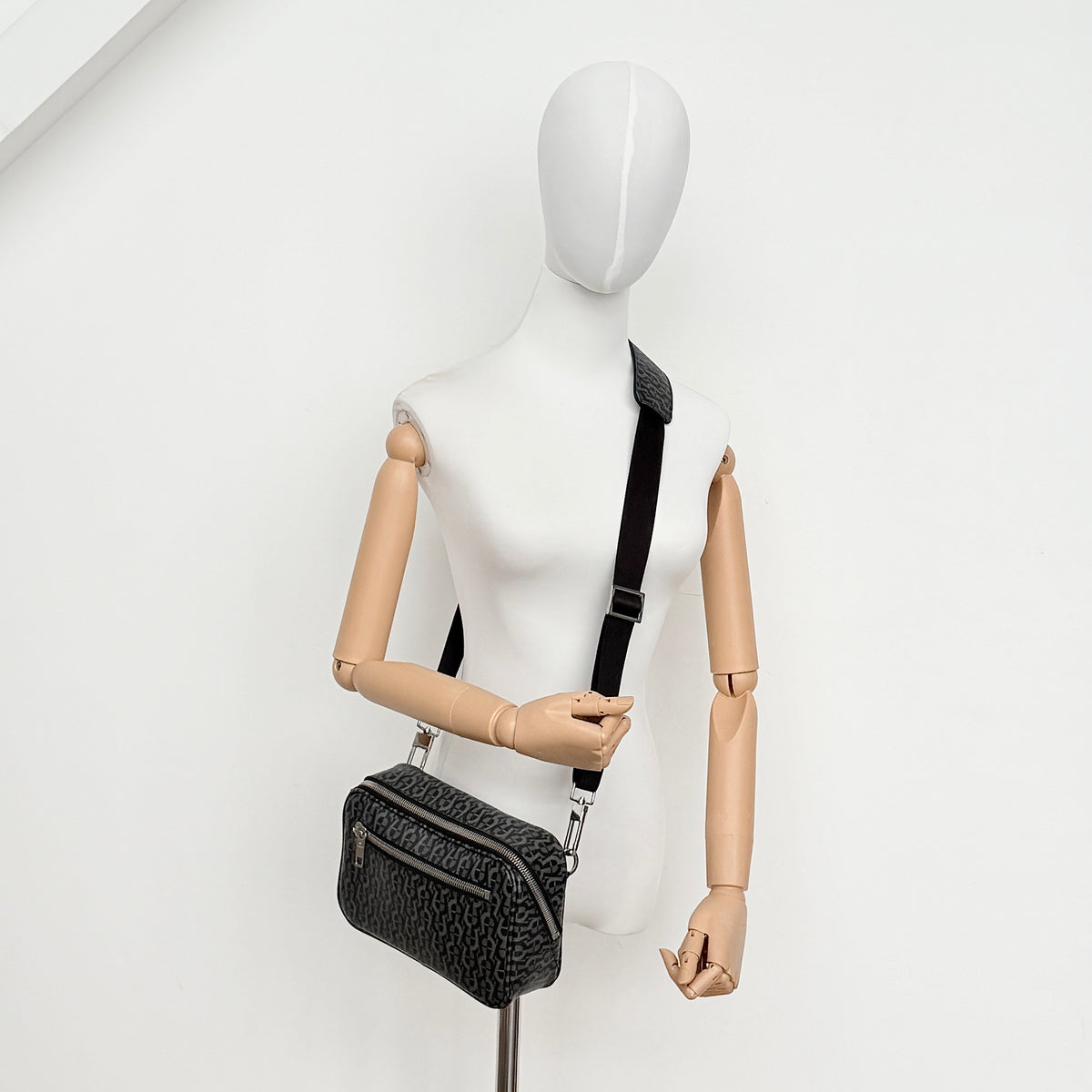 Aigner Monogram Leather Crossbody Bag Black/Grey