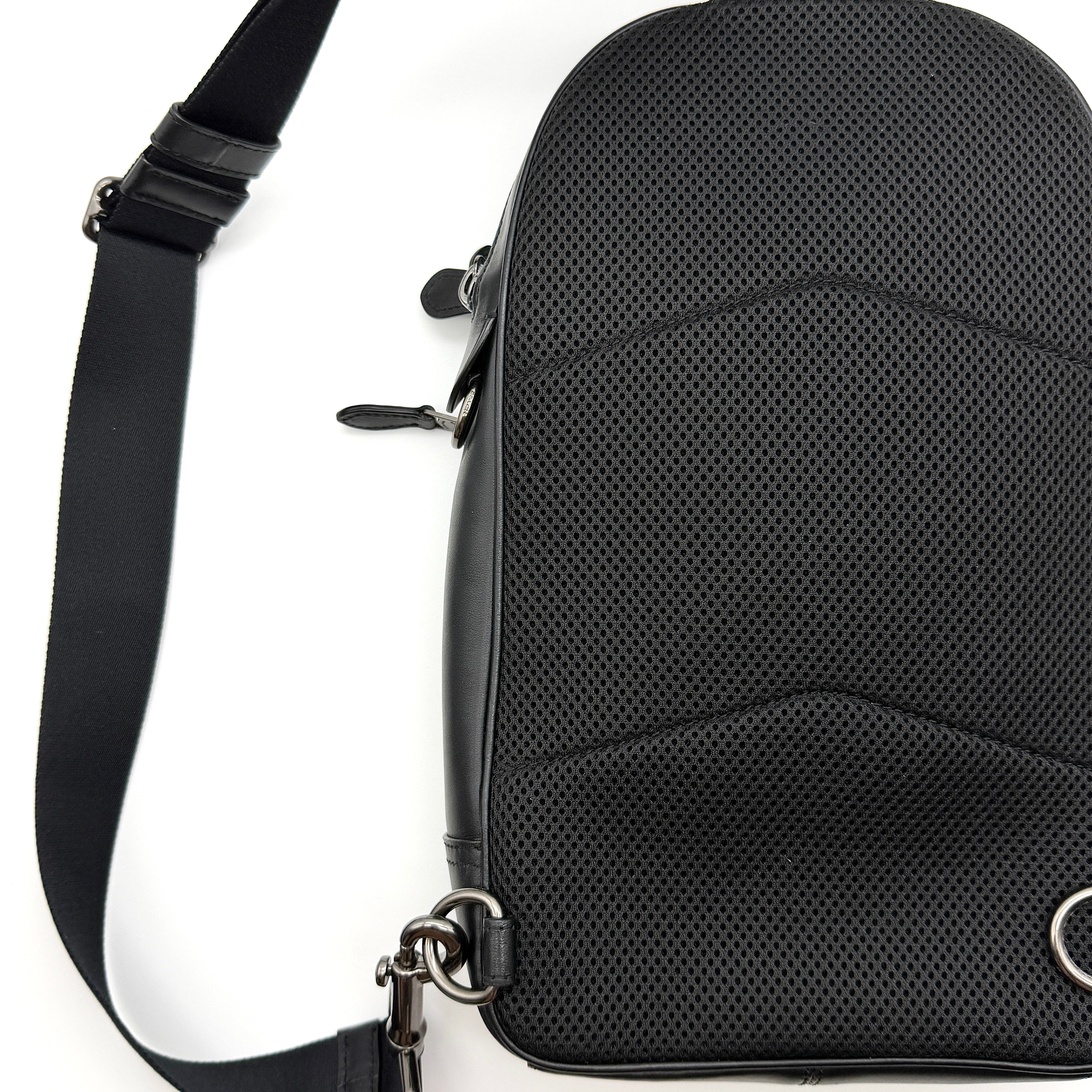 Coach Signature Graham Crossbody Bag Black/Beige