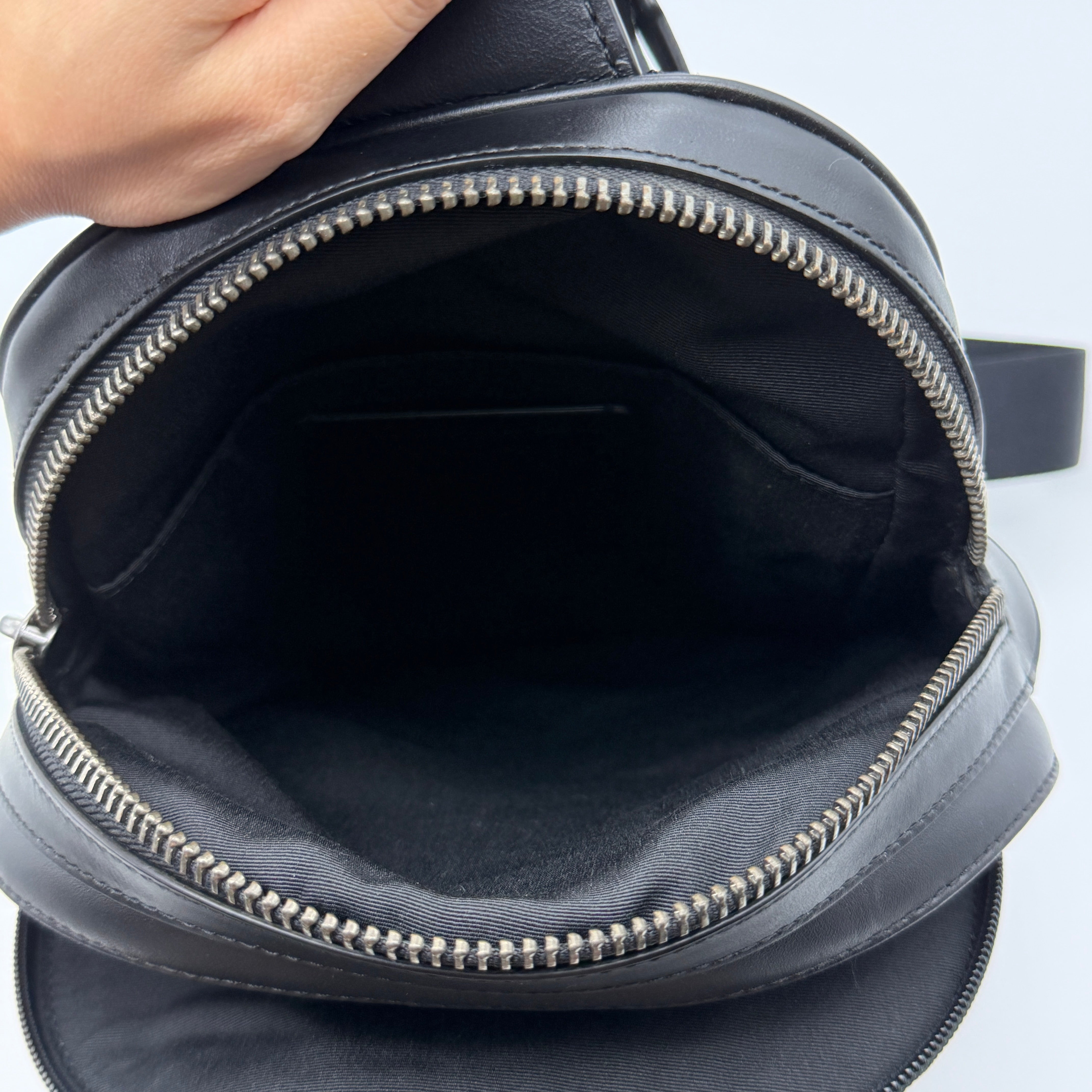 Coach Signature Graham Crossbody Bag Black/Beige