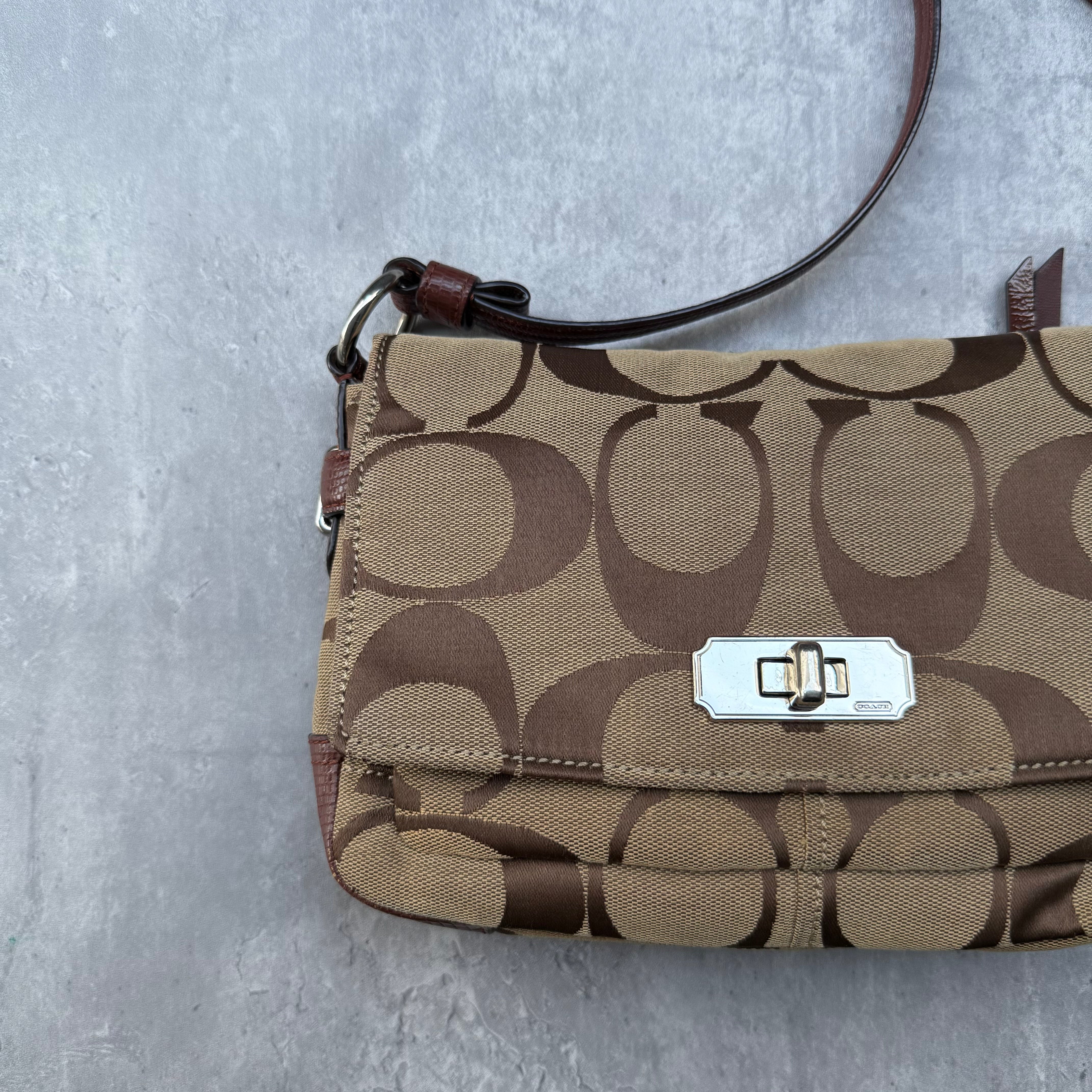 Coach Signature Chelsea Flap Crossbody Bag Beige