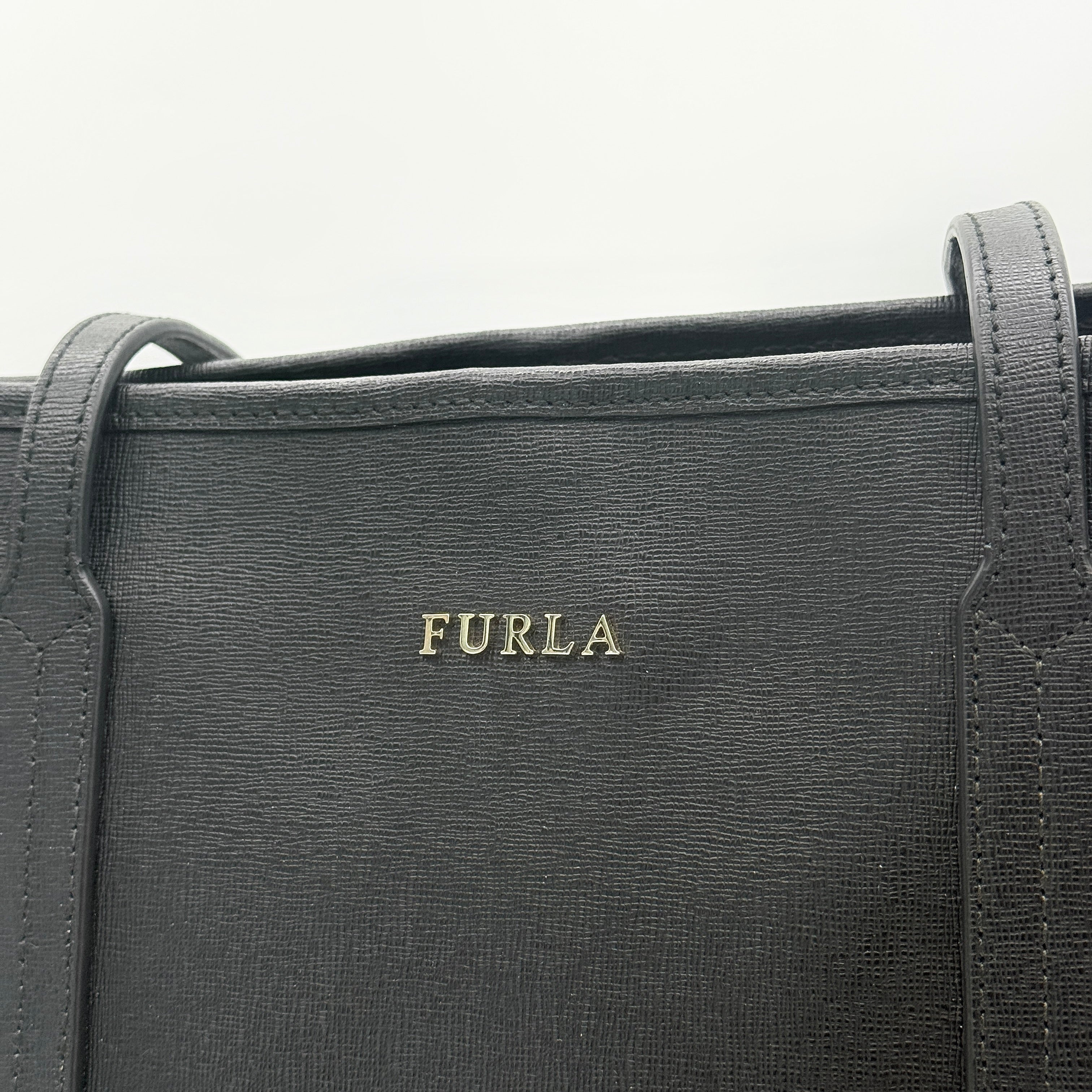 Furla Ariana Leather Tote Bag Black