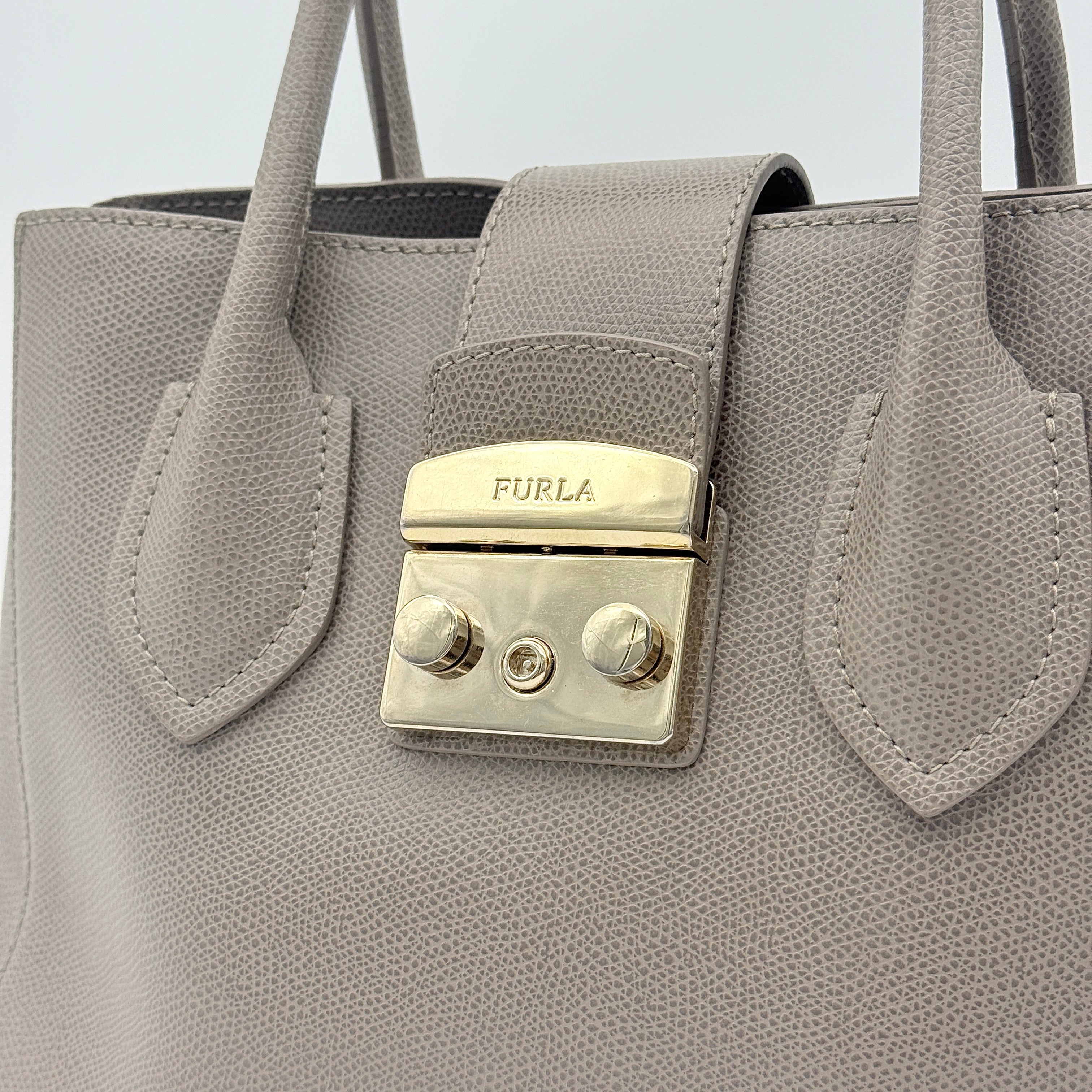 Furla 2Way Metropolis Leather Handbag Grey