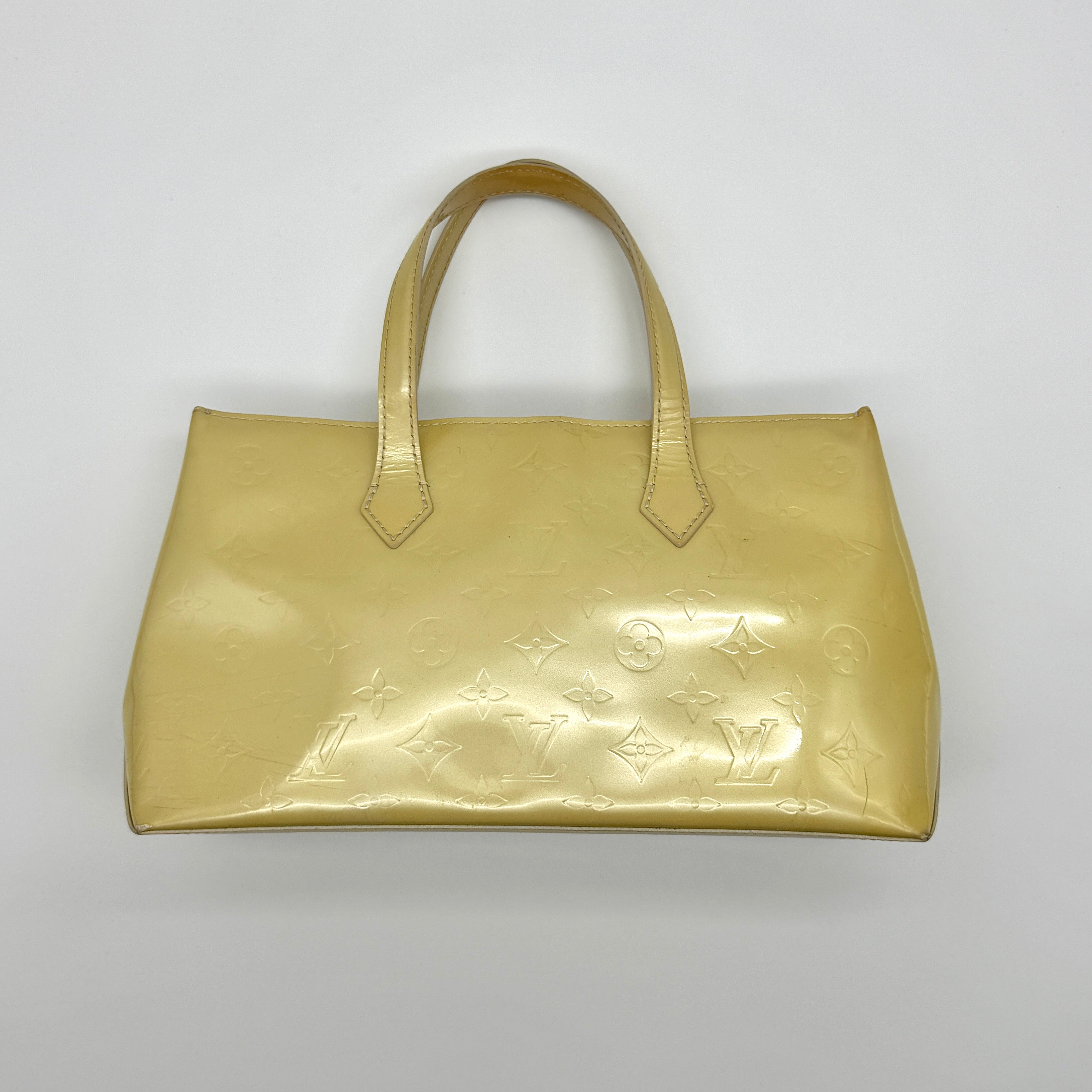 Louis Vuitton Monogram PM Wilshire Vernis Beige