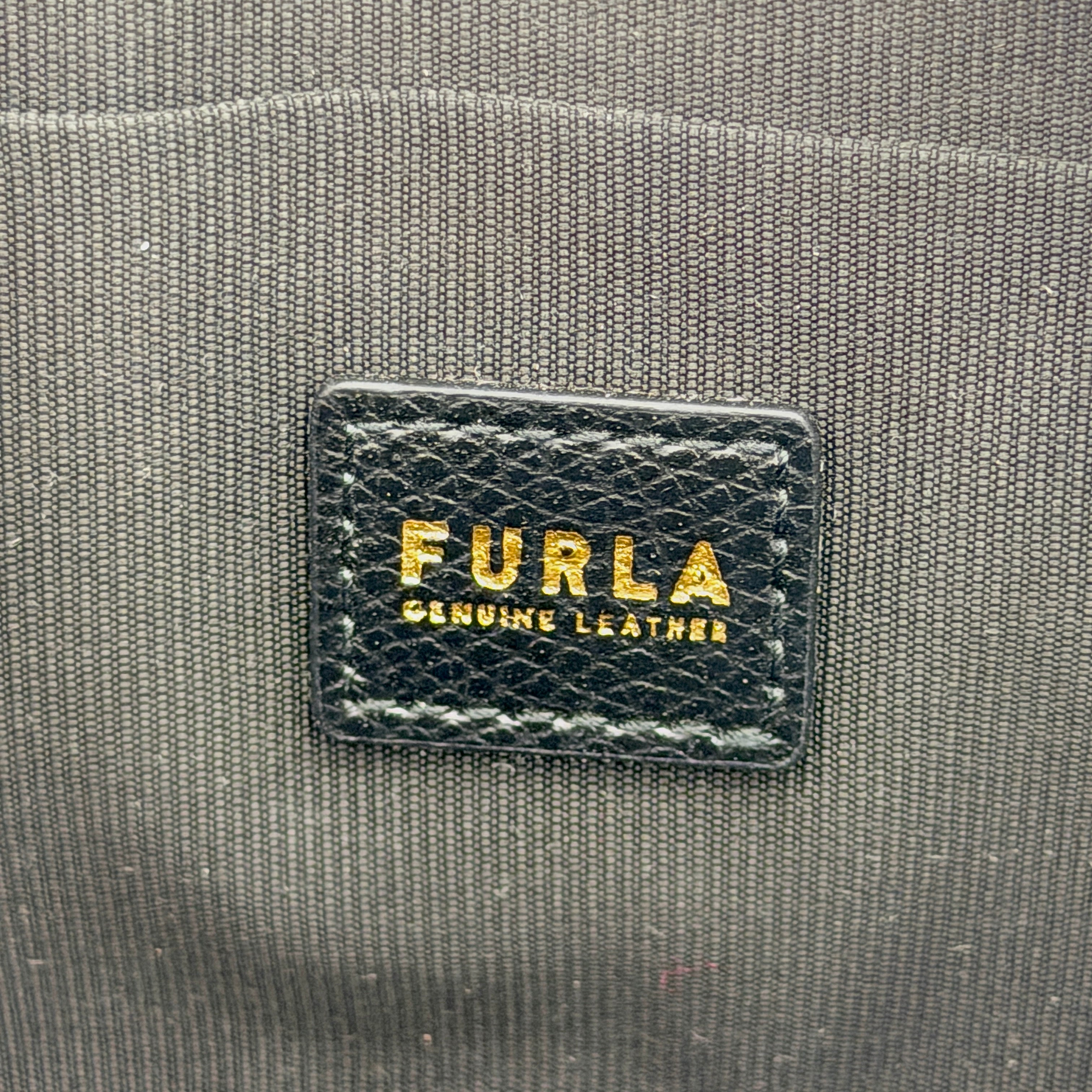 Furla Camelia Cosmetic Pouch Black