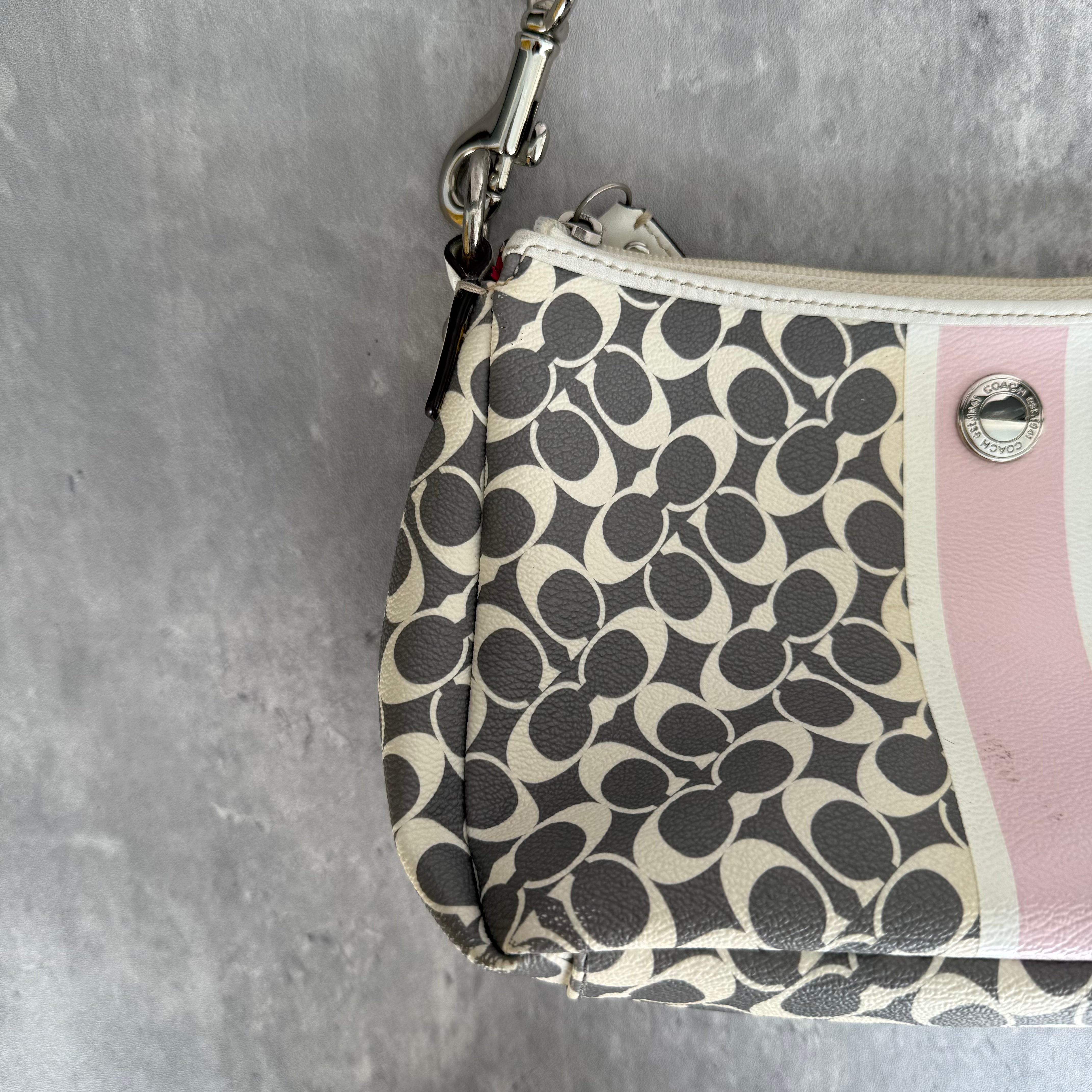 Coach Signature Chelsea Stripe Shoulder Bag Grey/Pink