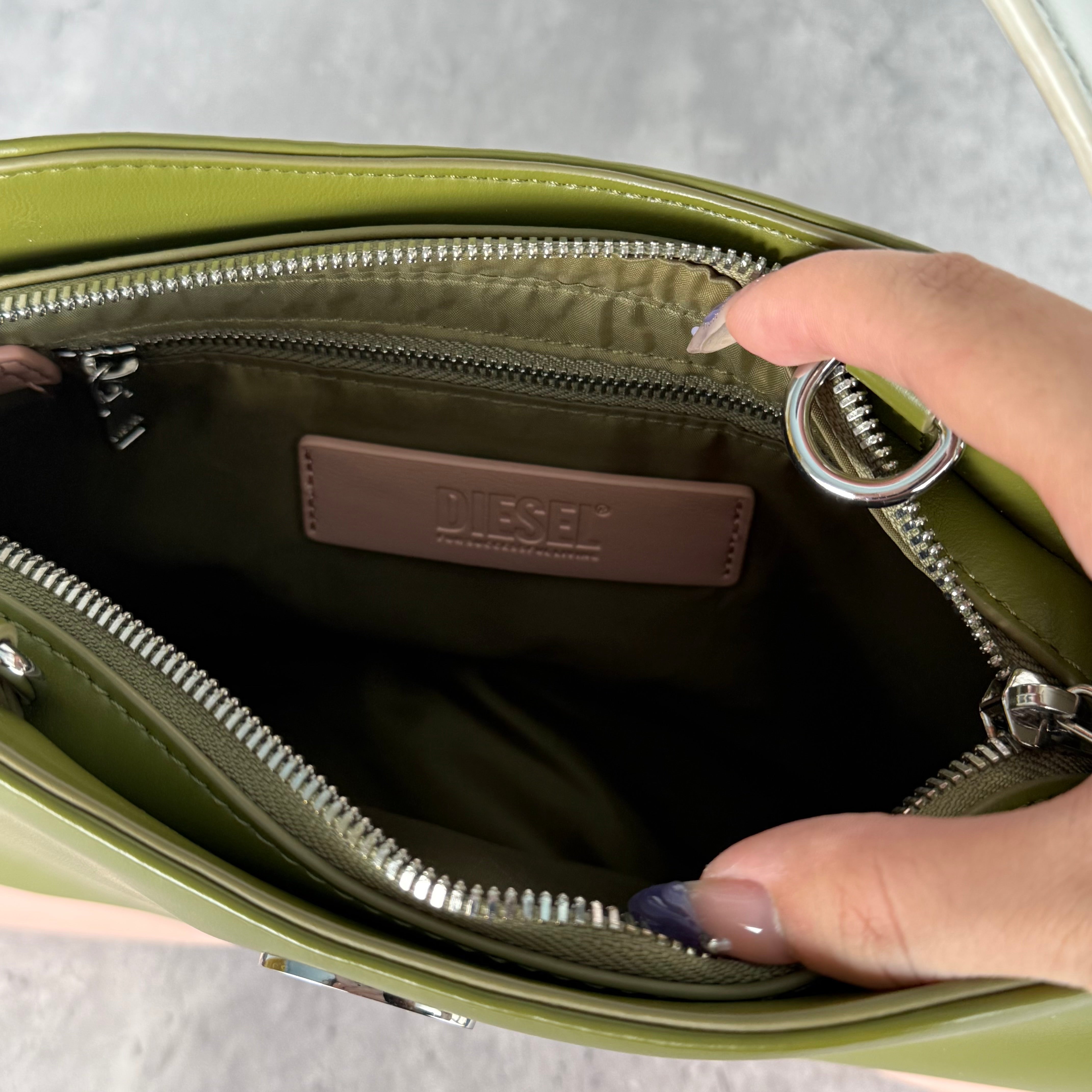 Diesel 2Way Autre Marque Shoulder Bag Green/Pink