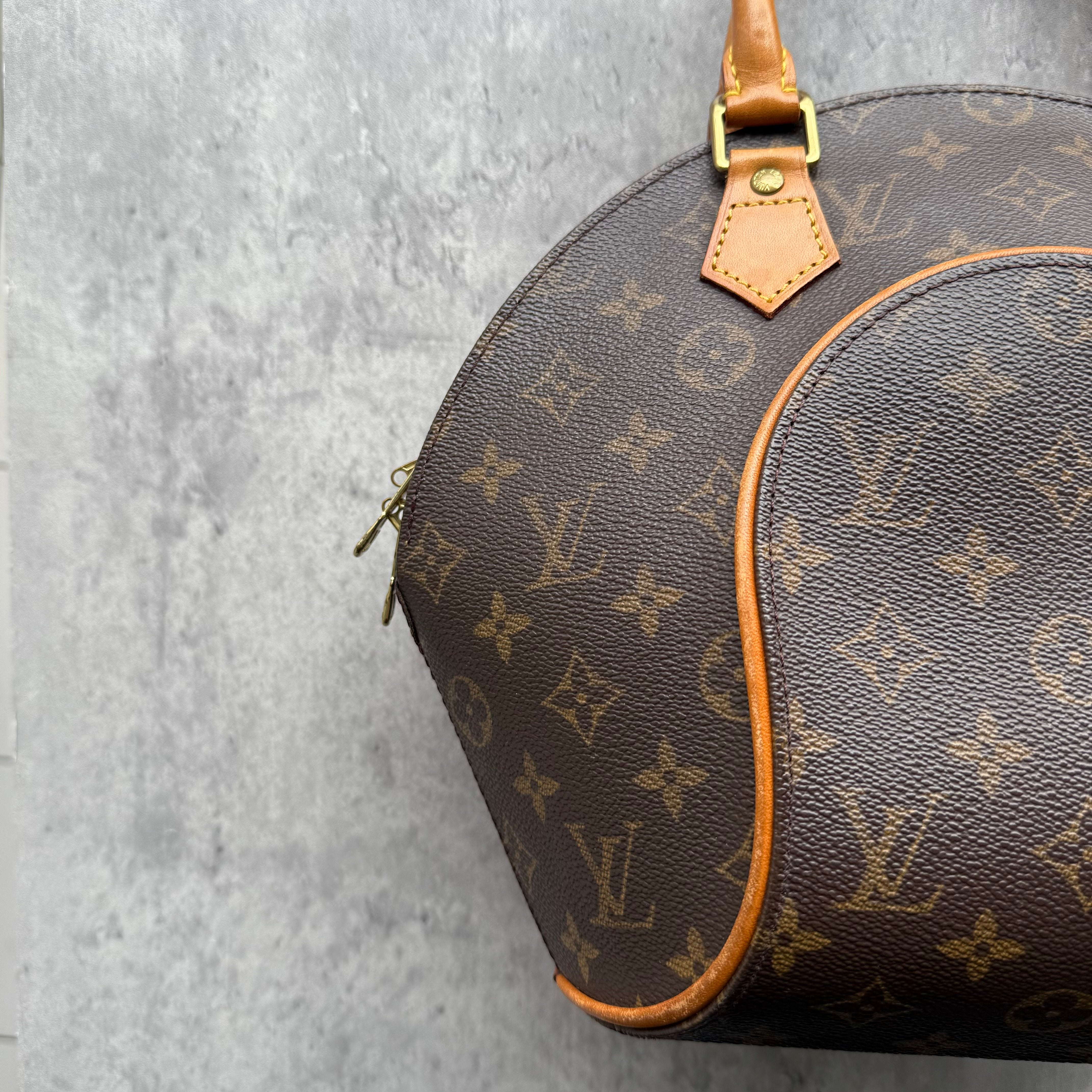 Louis Vuitton PM Monogram Ellipse HandBag