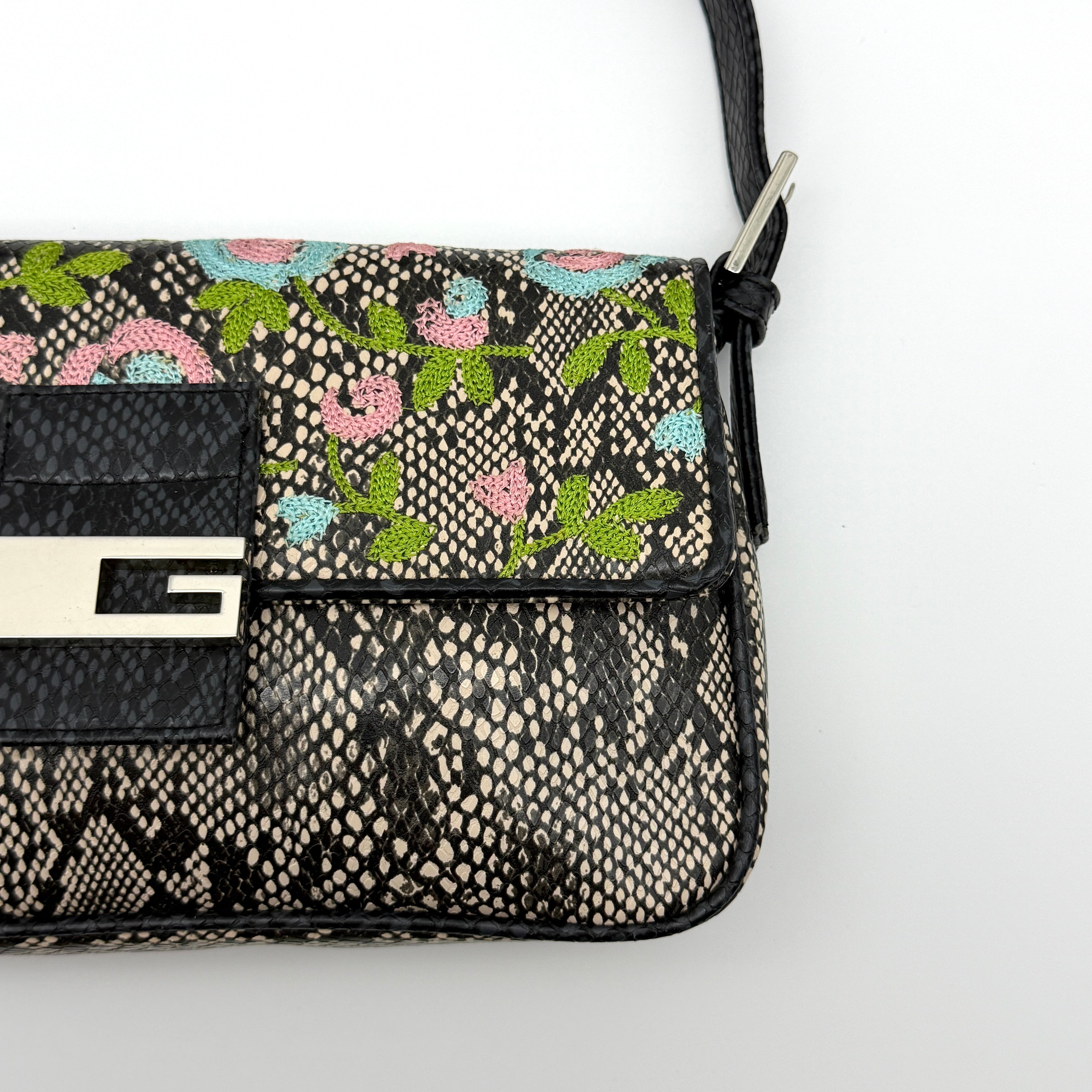 Guess Y2K Floral Embroidered Snakeprint Baguette Bag Multicolor