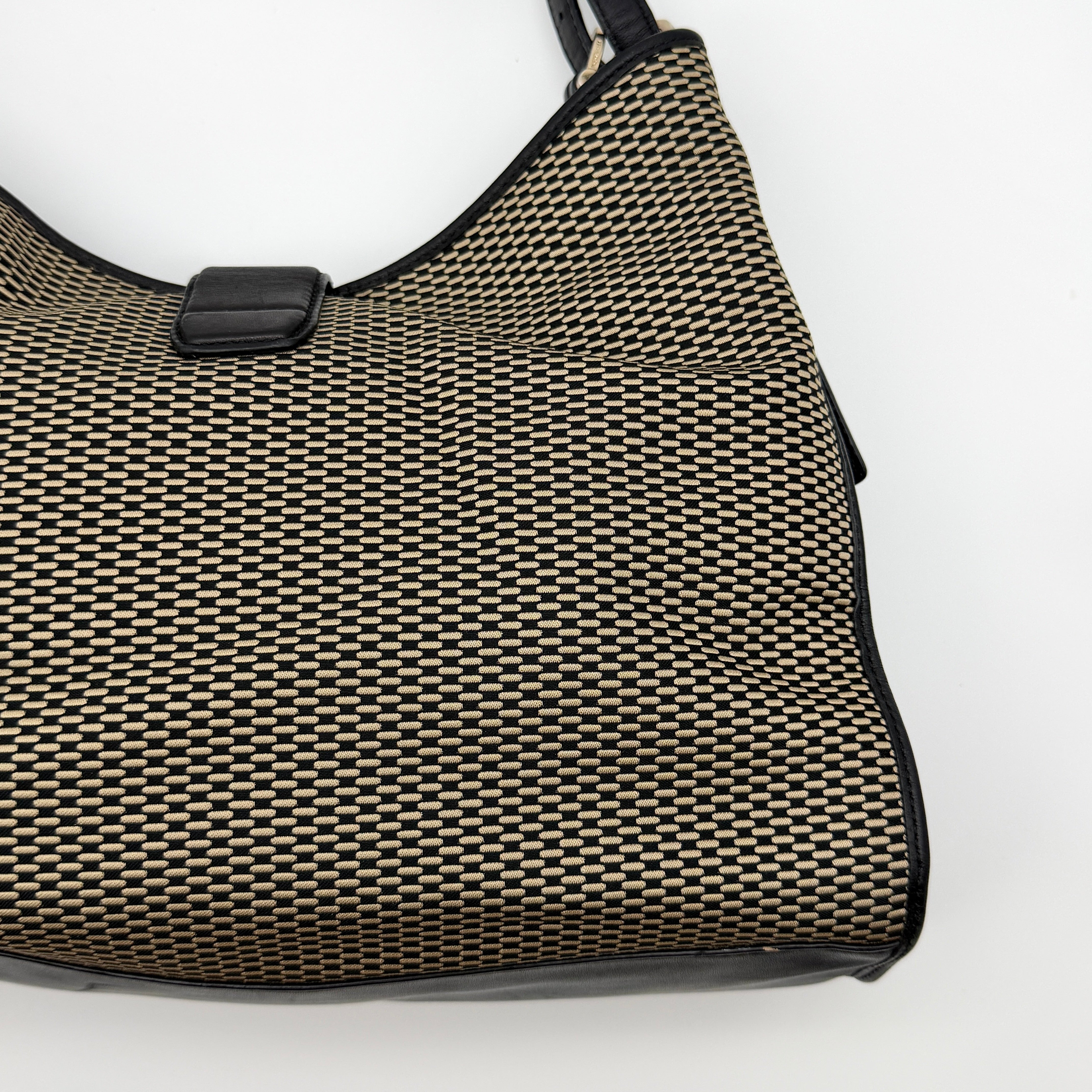 Coach Signature Madison Carlyle Shoulder Bag Black/Beige