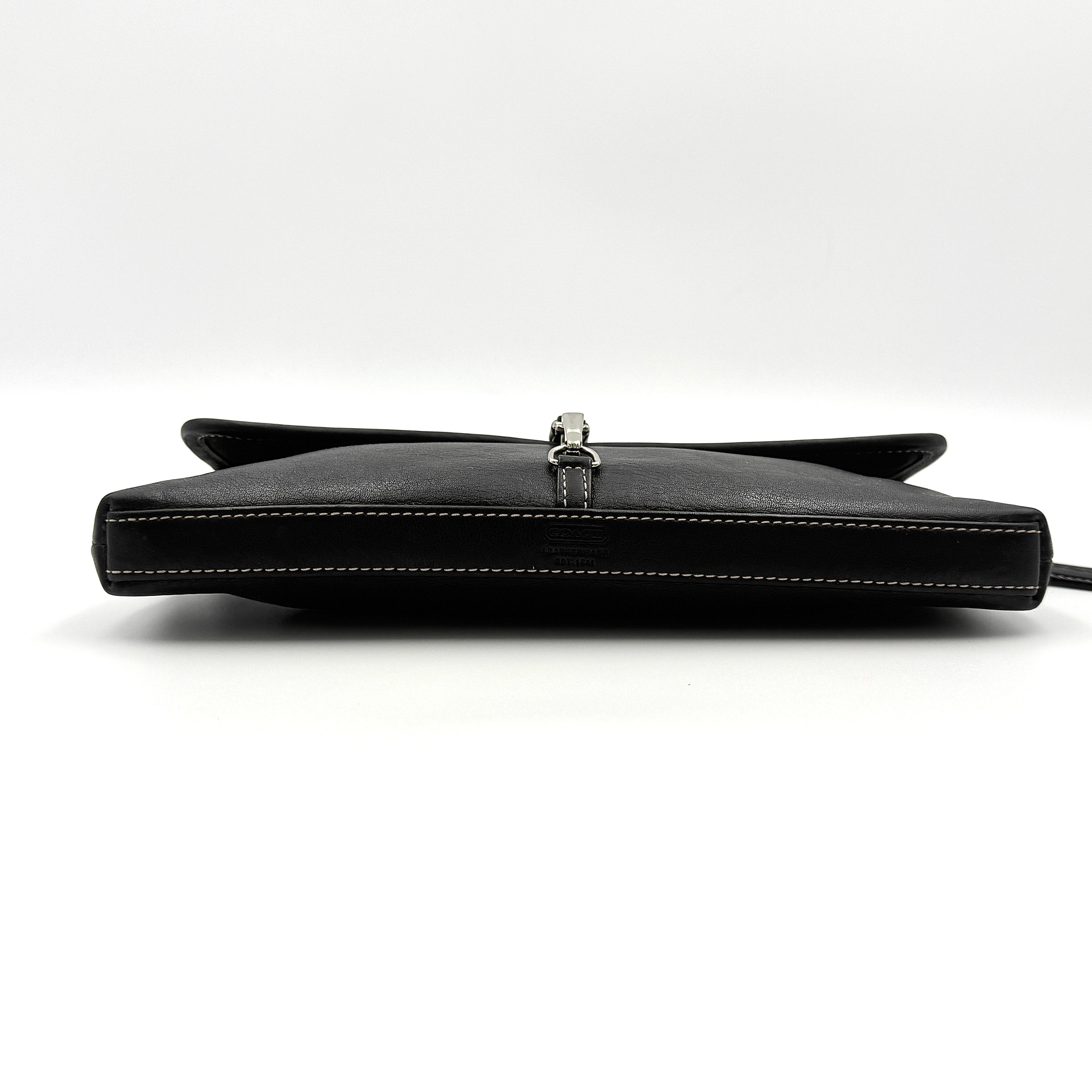 Coach Y2K Demi Clip Baguette Shoulder Bag Black