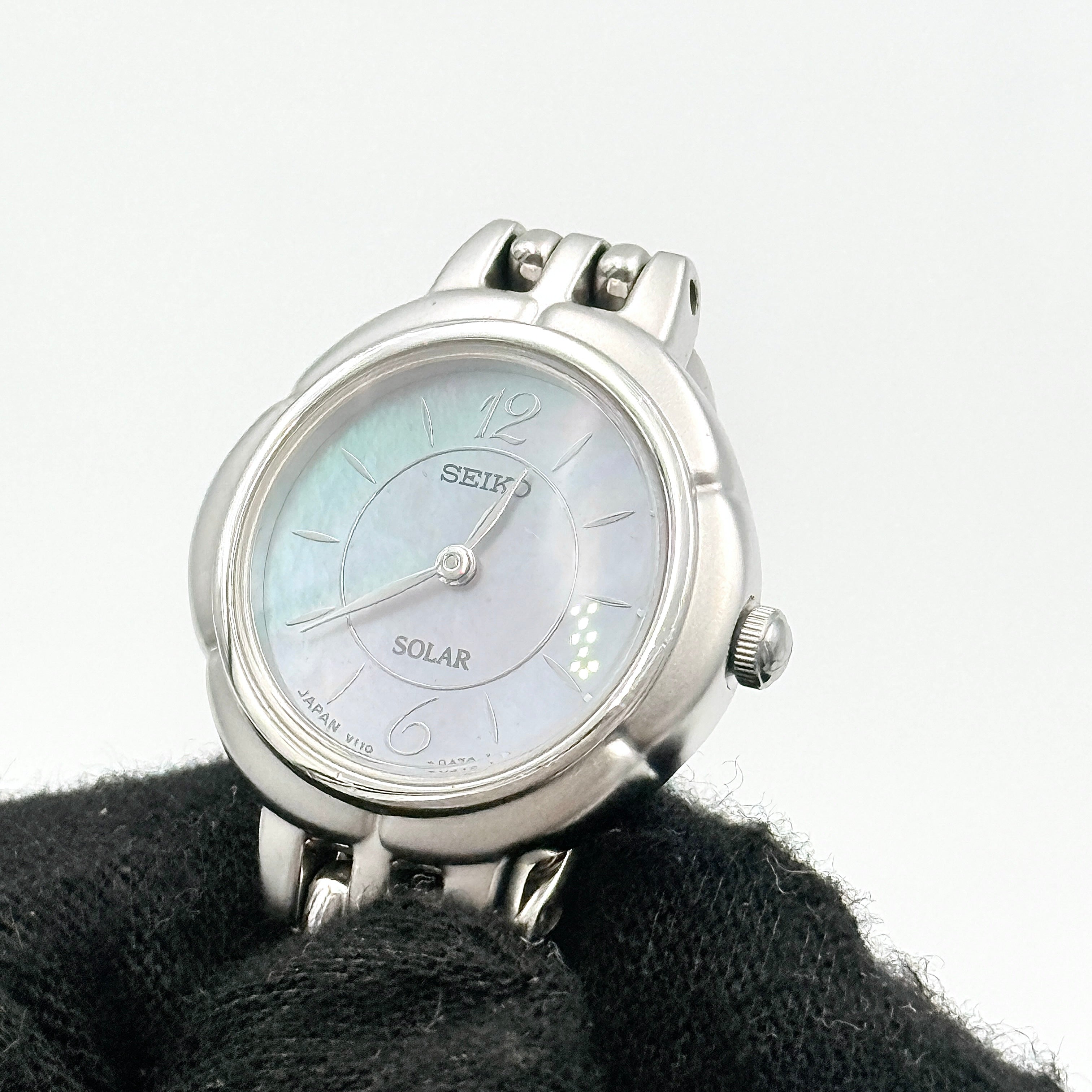 Seiko Exceline V110-0A70 Mother of Pearl Dial Stainless Steel Watch