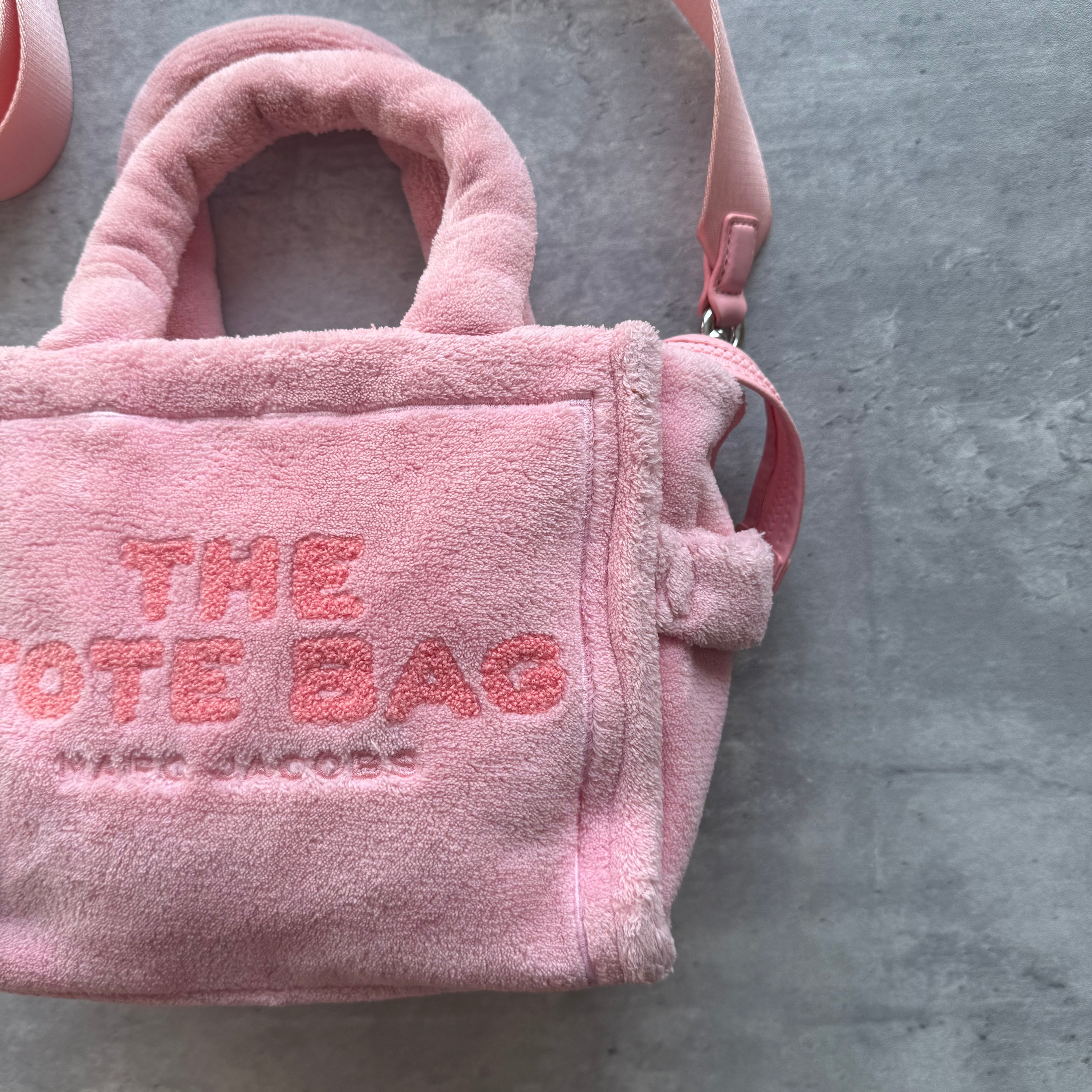 Marc Jacobs Terry Tote Bag Pink