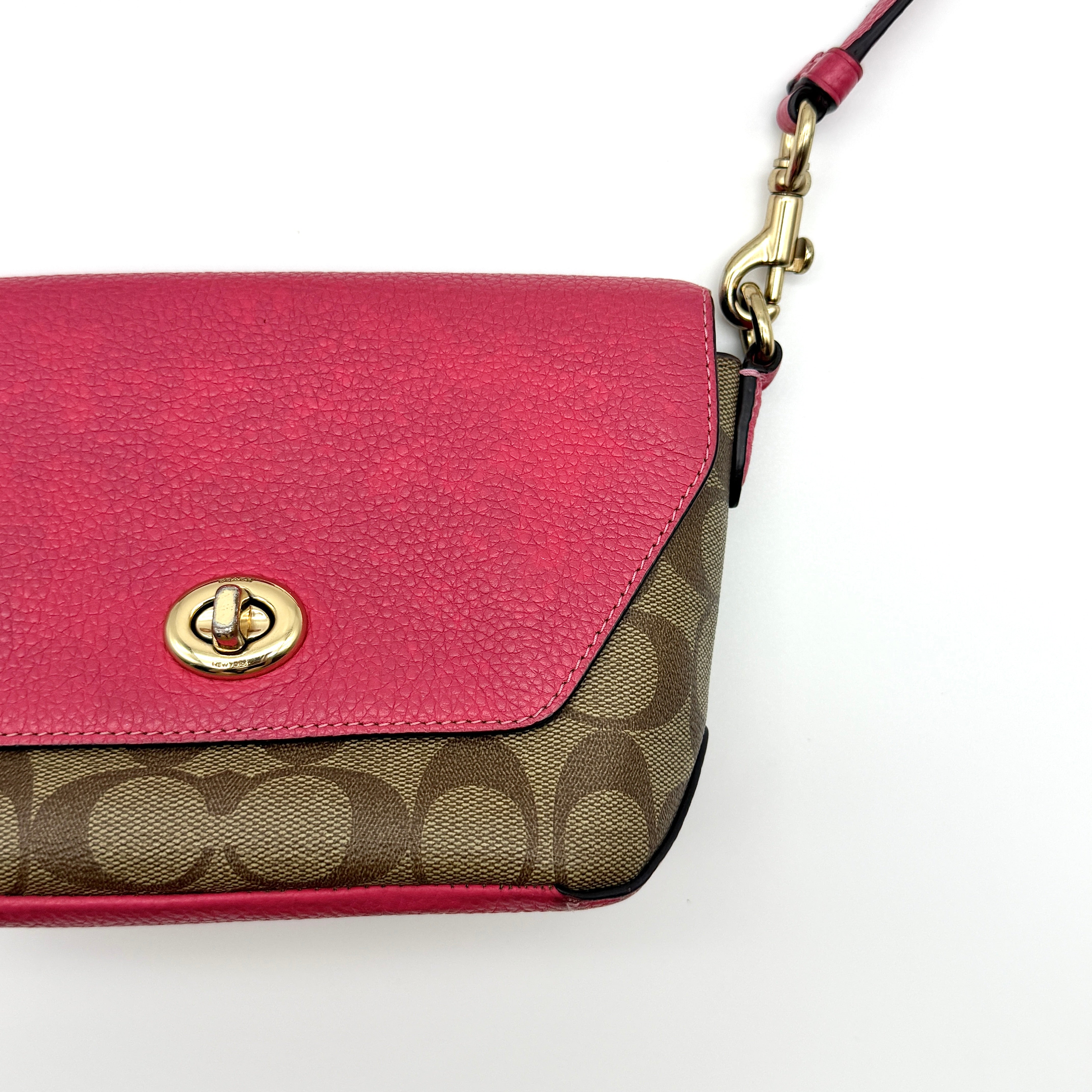 Coach Signature Karlee Crossbody Bag Pink/Beige