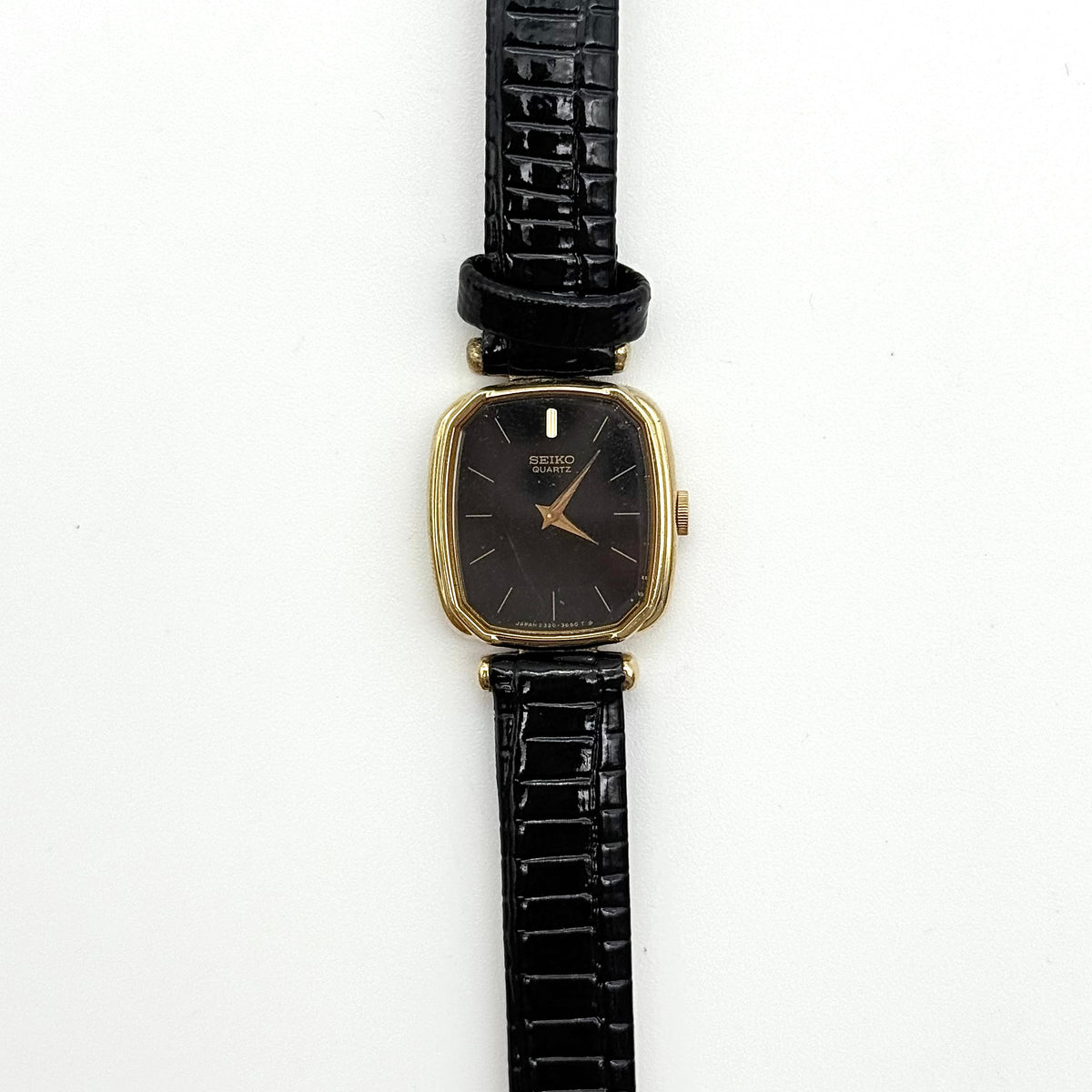 Seiko Quartz 2320-6830 Black Dial Tank Wristwatch Gold