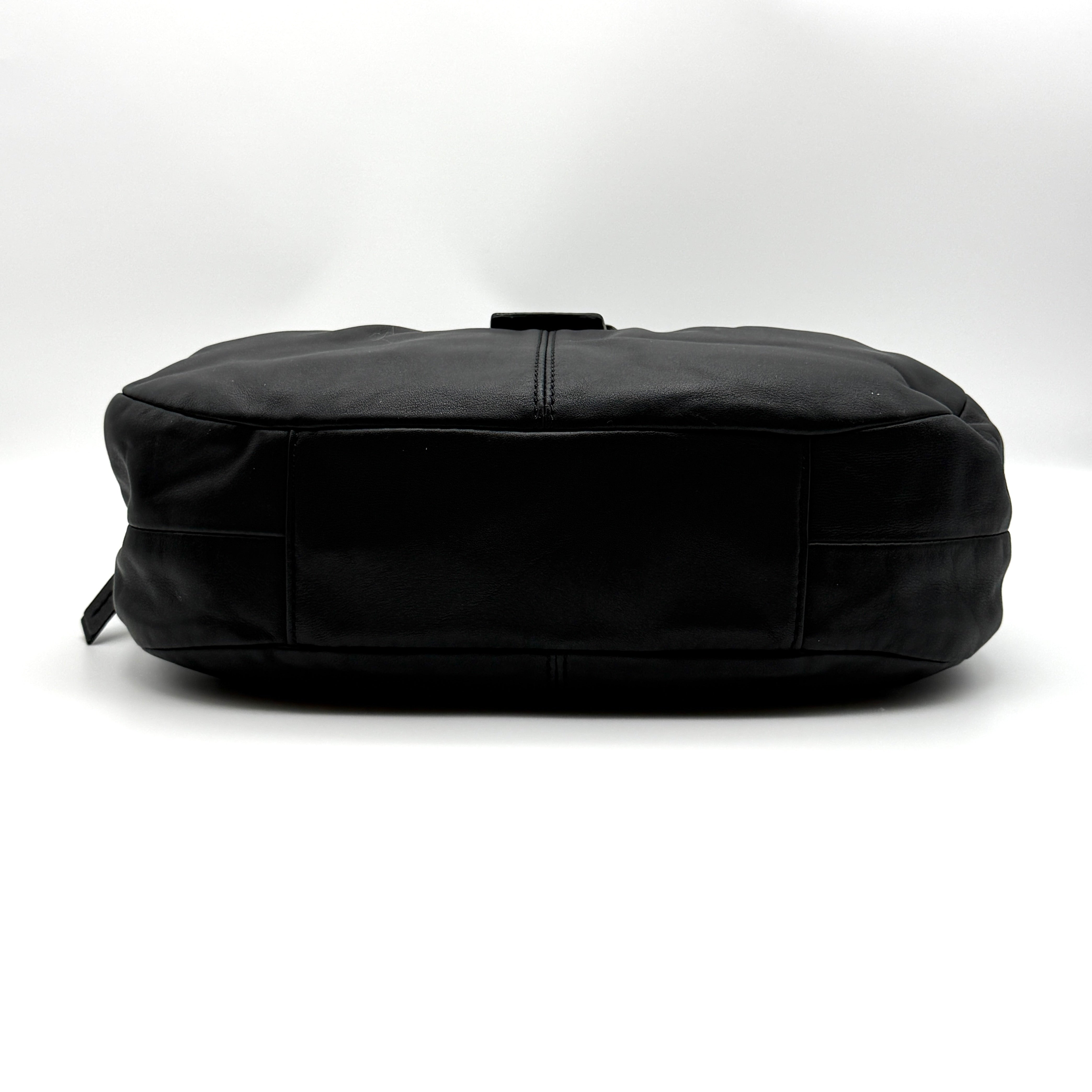 Coach Y2K Soho Lynn Hobo Shoulder Bag Black