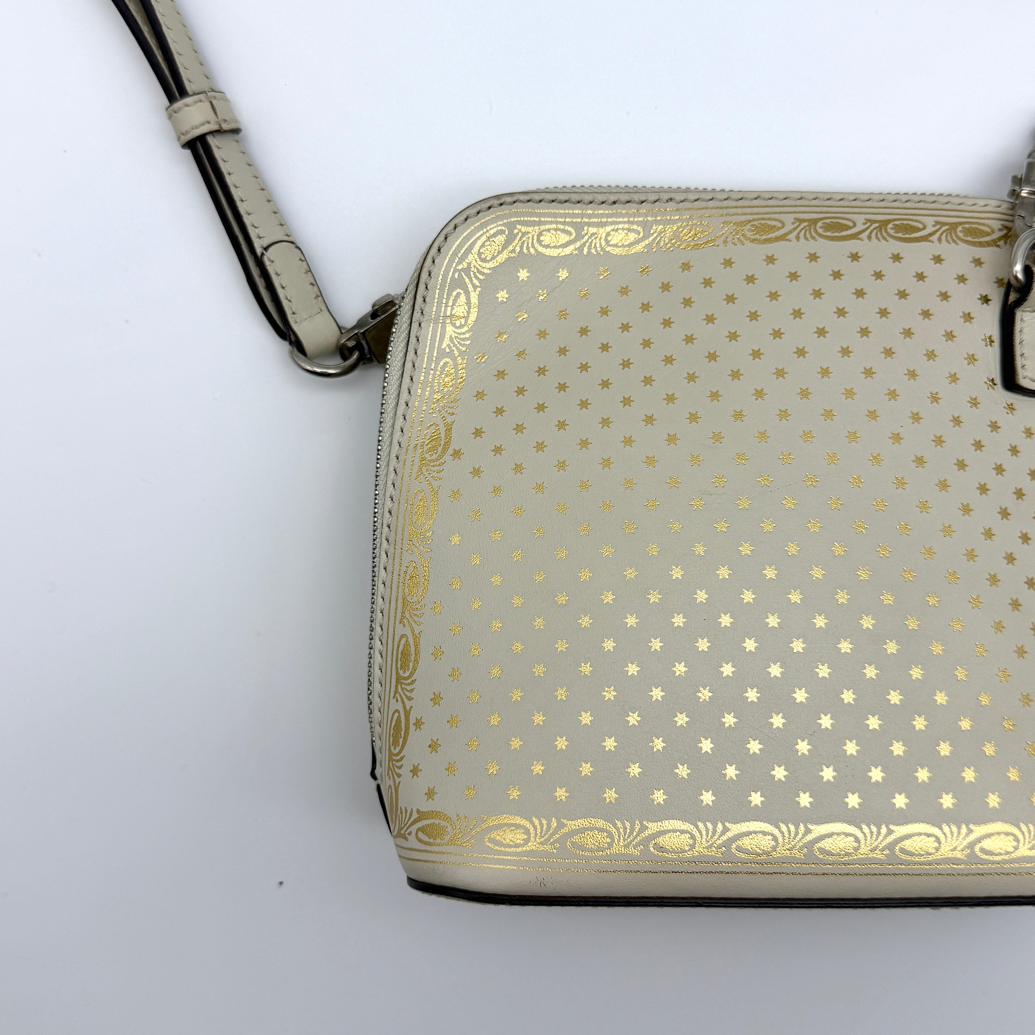 Gucci Guccy Mini Dome Crossbody Bag White/Gold