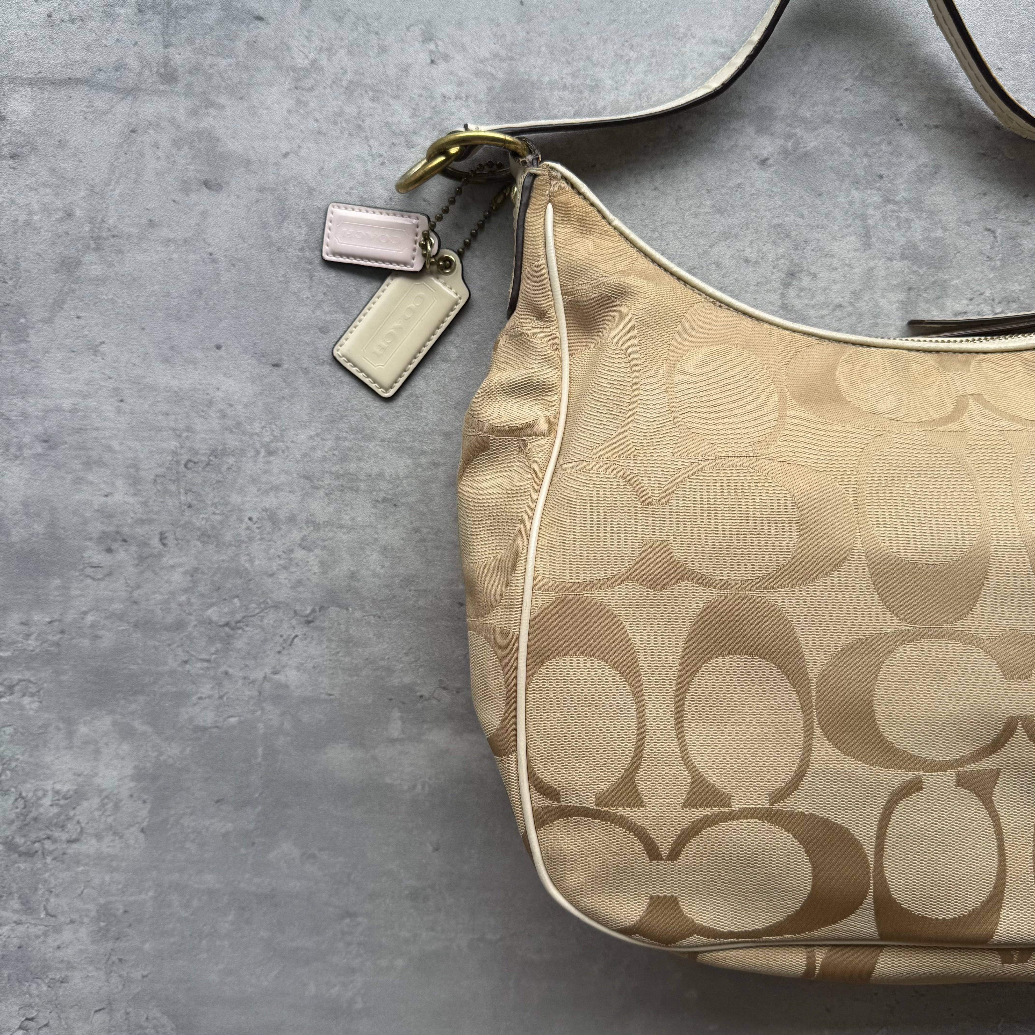 Coach 2Way Signature Stripe Large ShoulderBag Beige/White