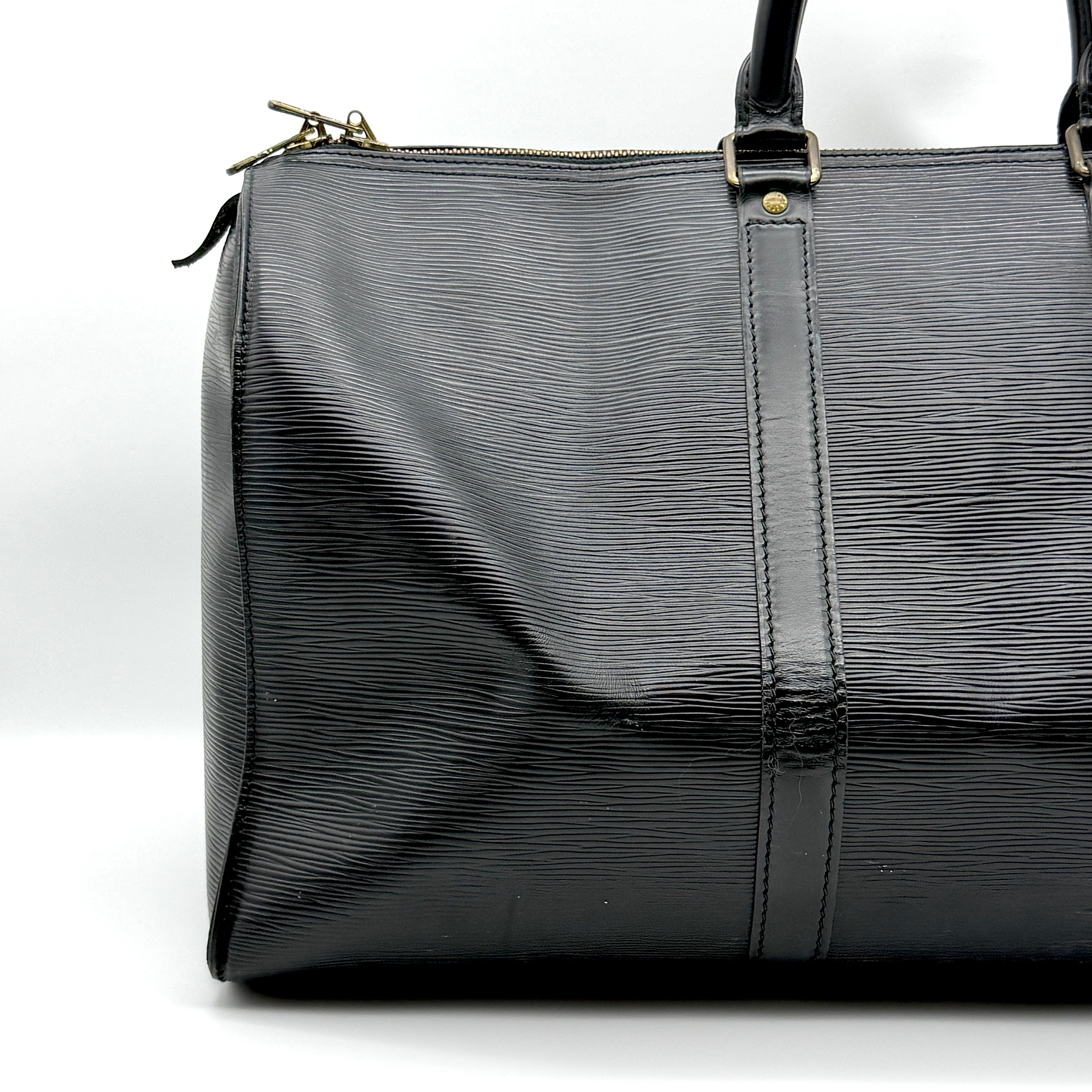 Louis Vuitton Keepall 50 Black Epi Duffle Bag Black