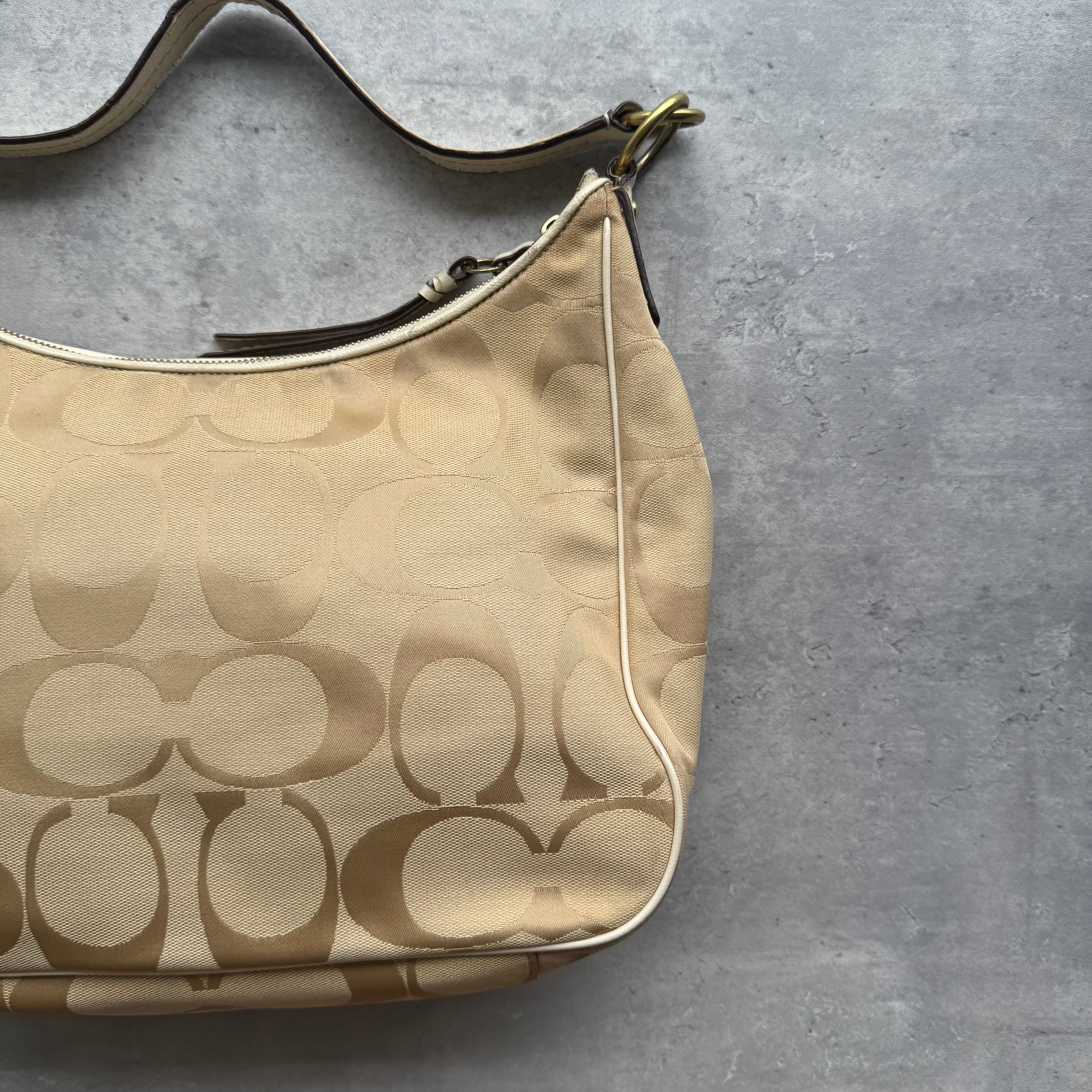 Coach 2Way Signature Stripe Large ShoulderBag Beige/White