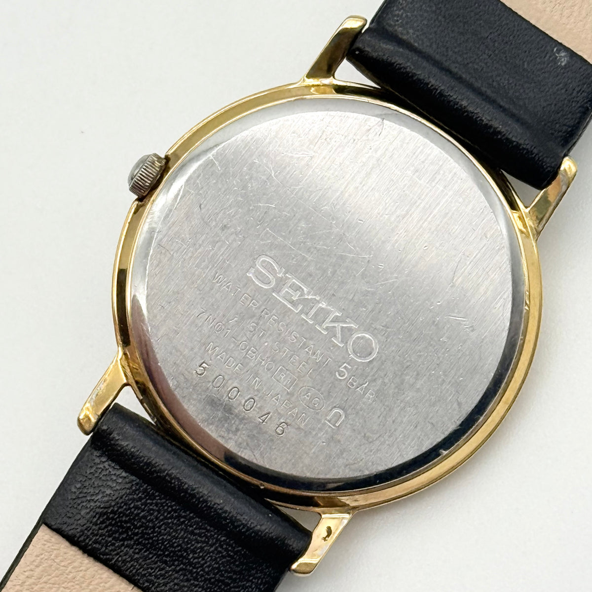 Seiko White Dial 7N01-0BH0 Quartz Wristwatch Gold