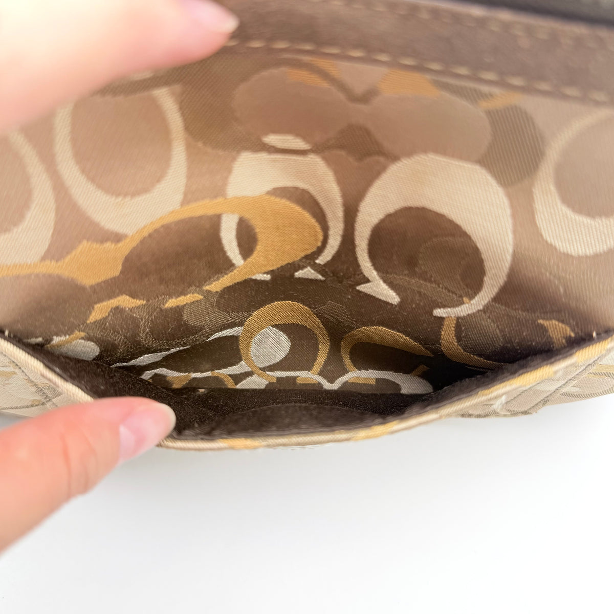 Coach Signature Chelsea Shoulder Bag Brown