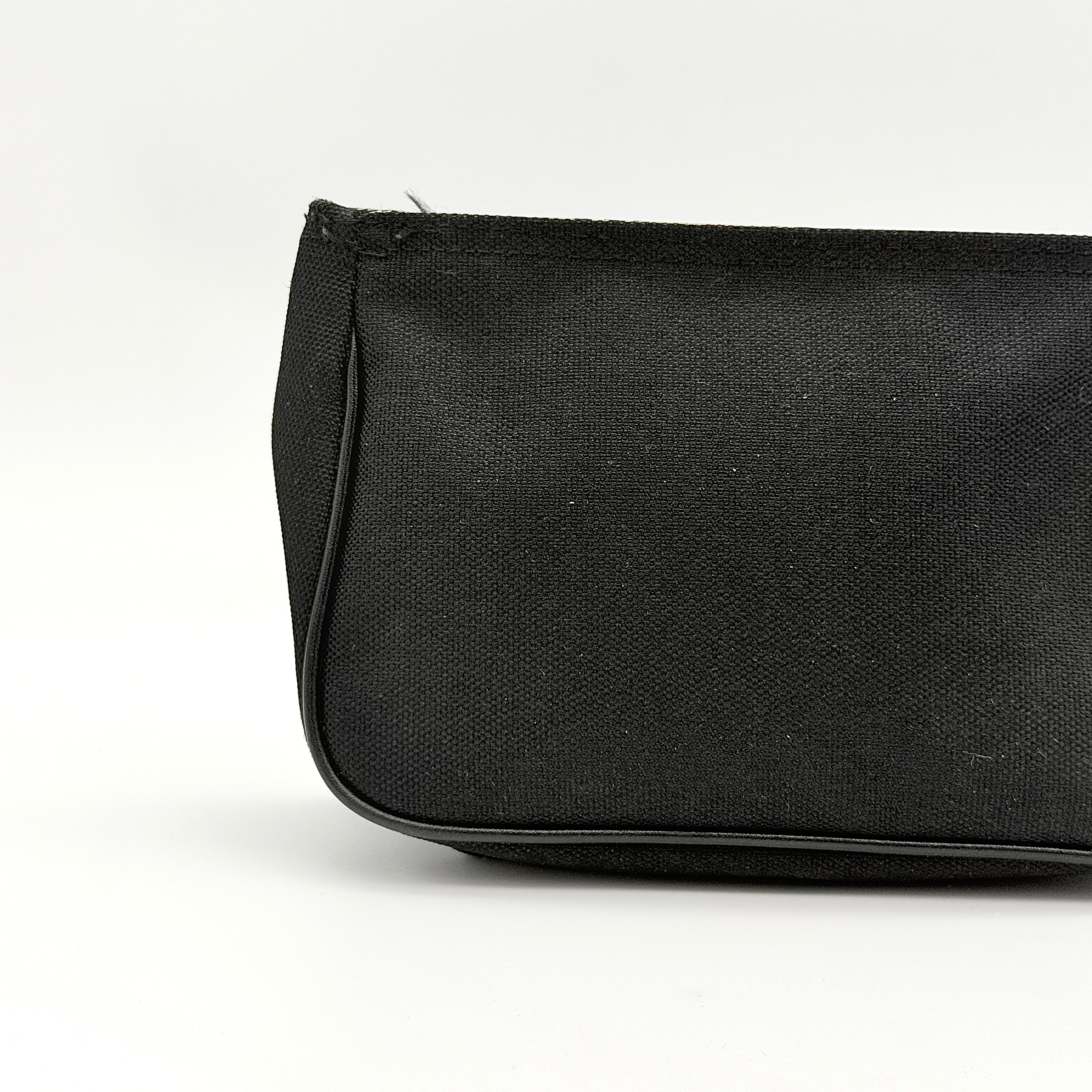 Burberry Nova Check Nylon Pouch Beige/Black