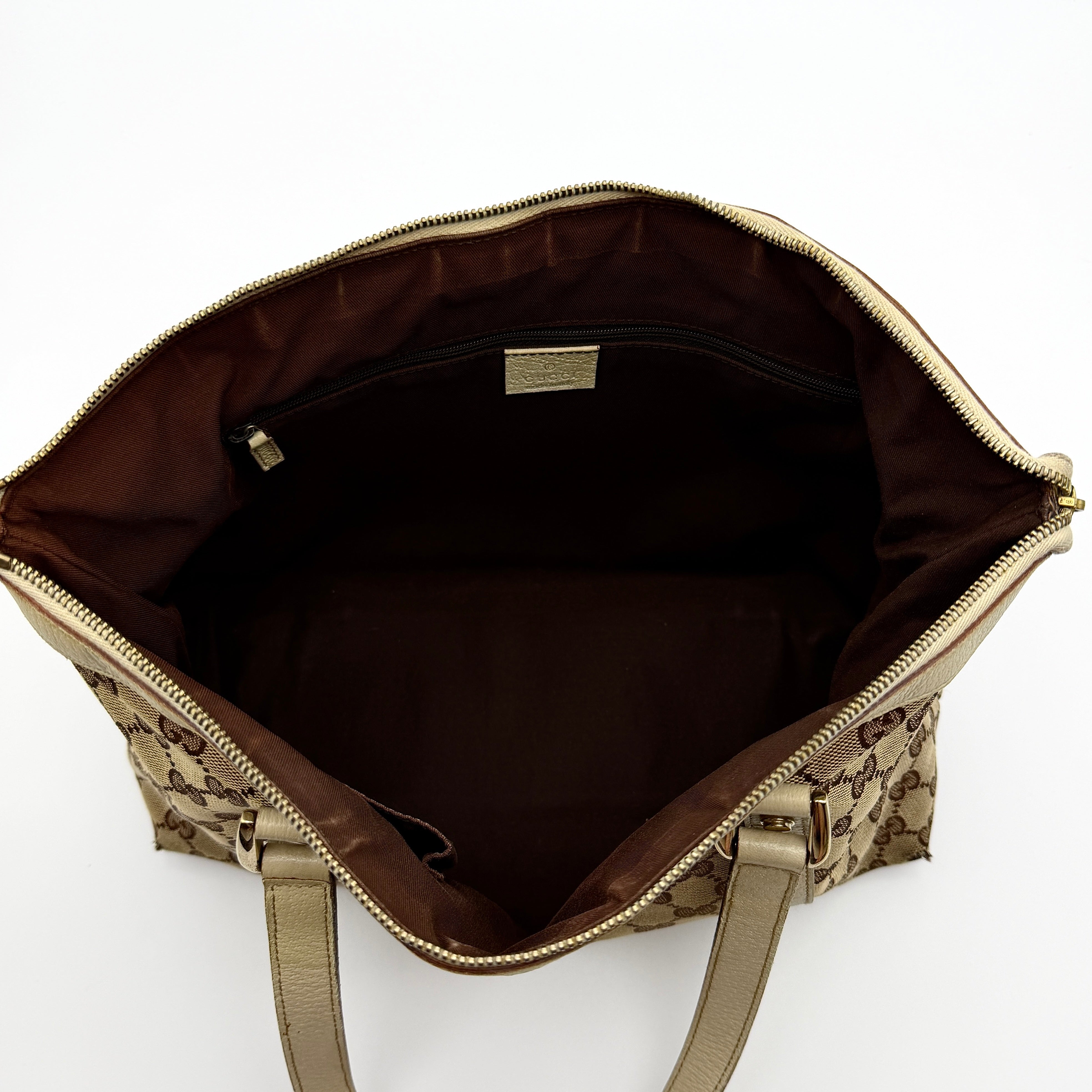 Gucci GG Monogram Abbey Shoulder Bag Beige/White