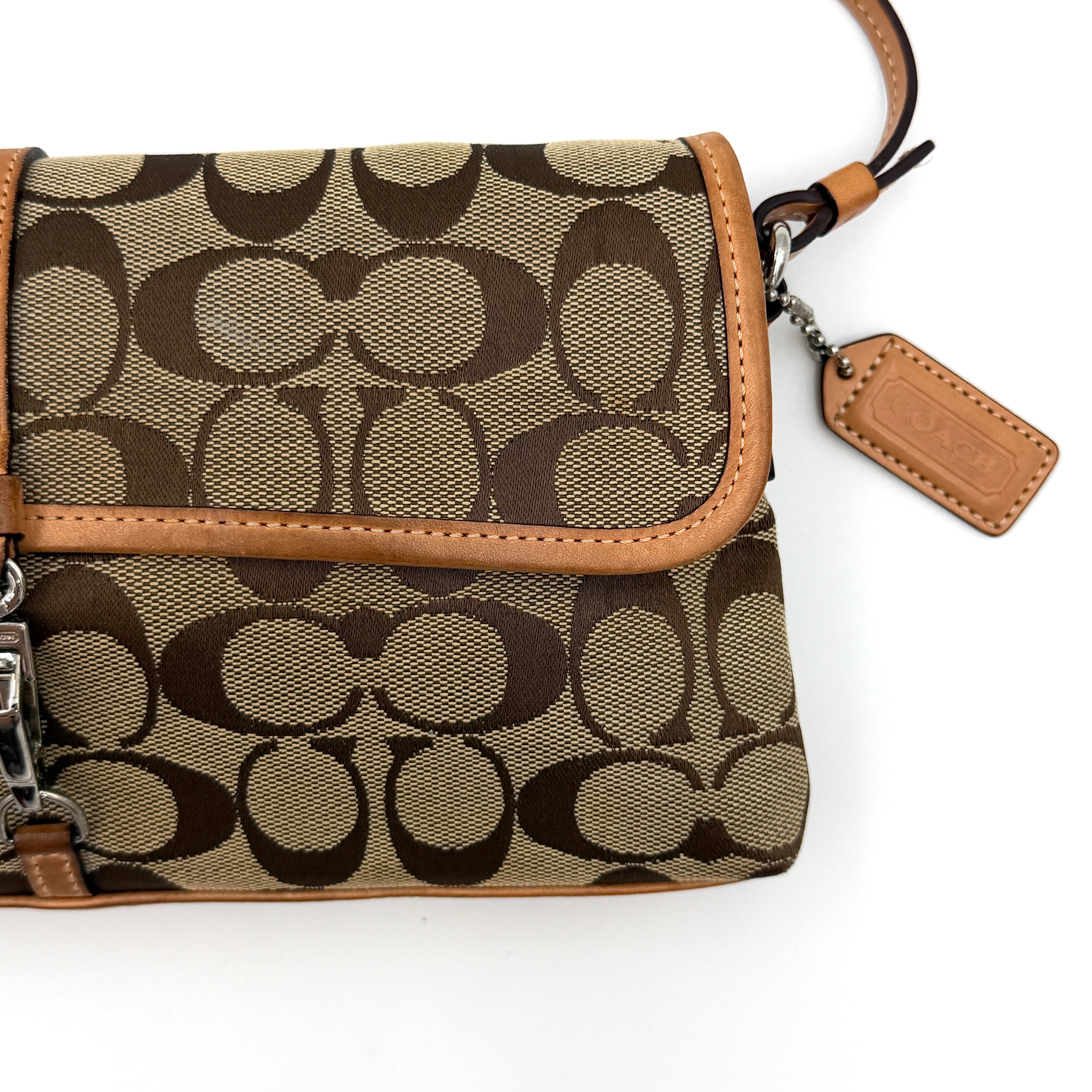 Coach Y2K Demi Clip Baguette Shoulder Bag Beige/Tan