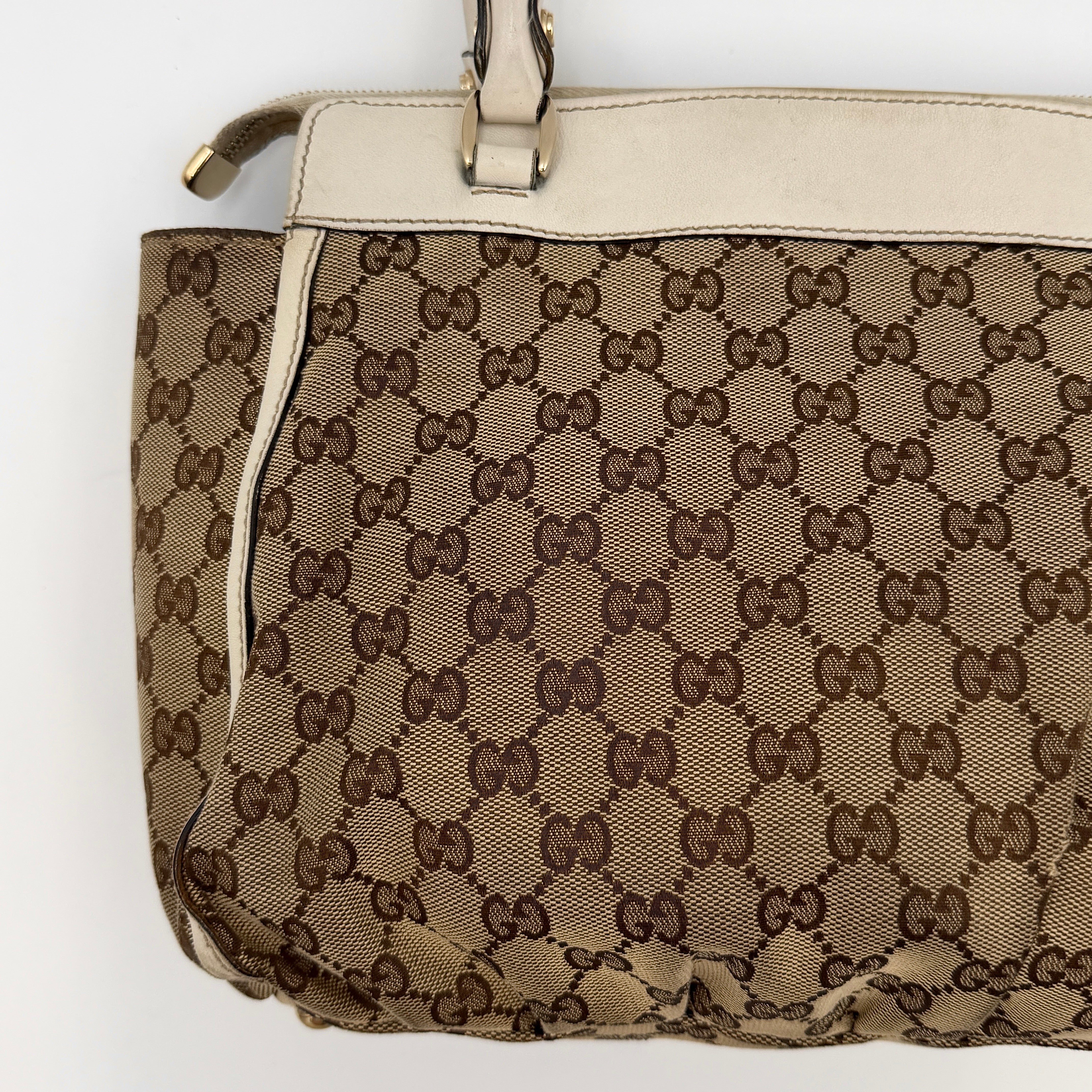 Gucci GG Monogram Abbey D-Ring Shoulder Bag Beige/White