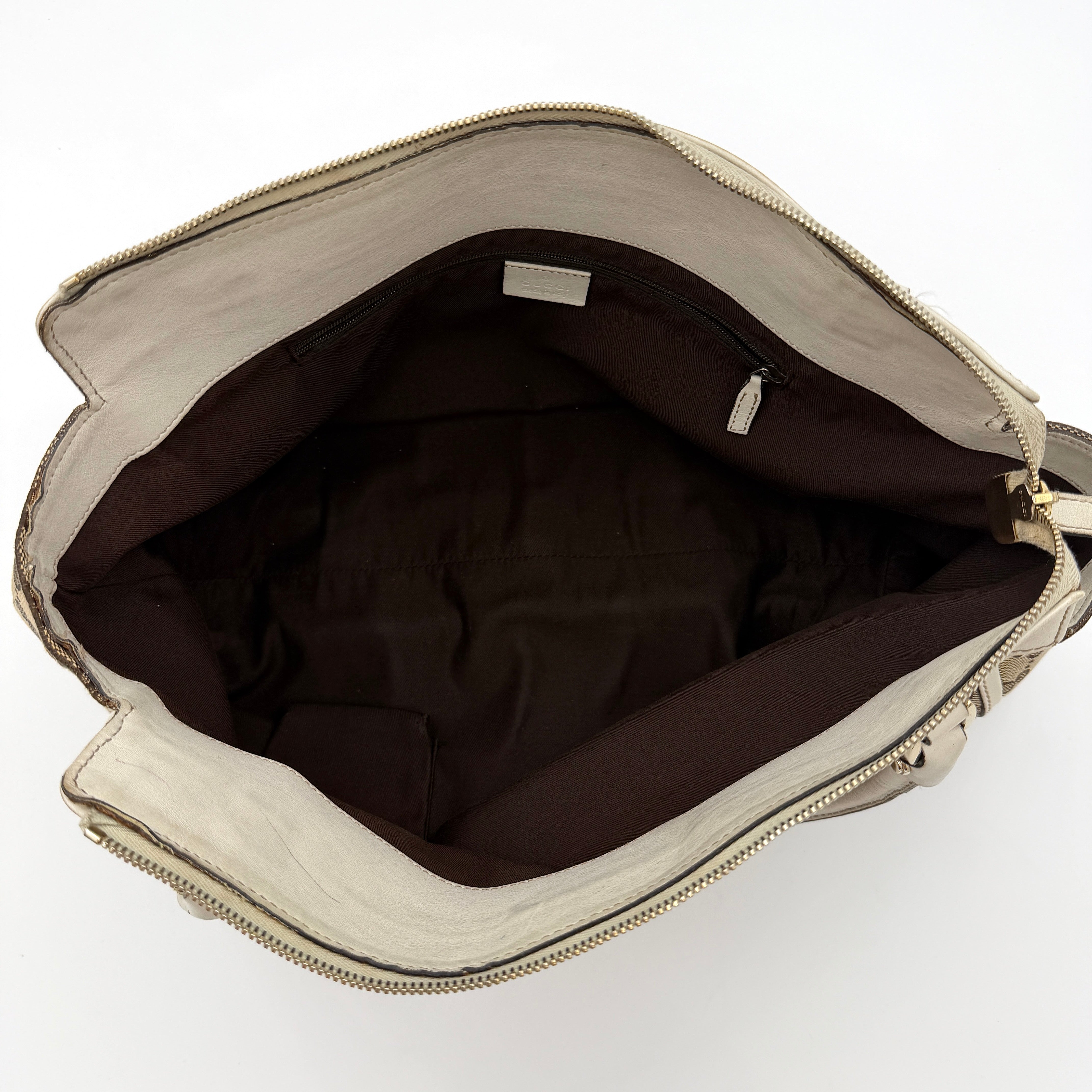 Gucci GG Monogram Abbey D-Ring Shoulder Bag Beige/White
