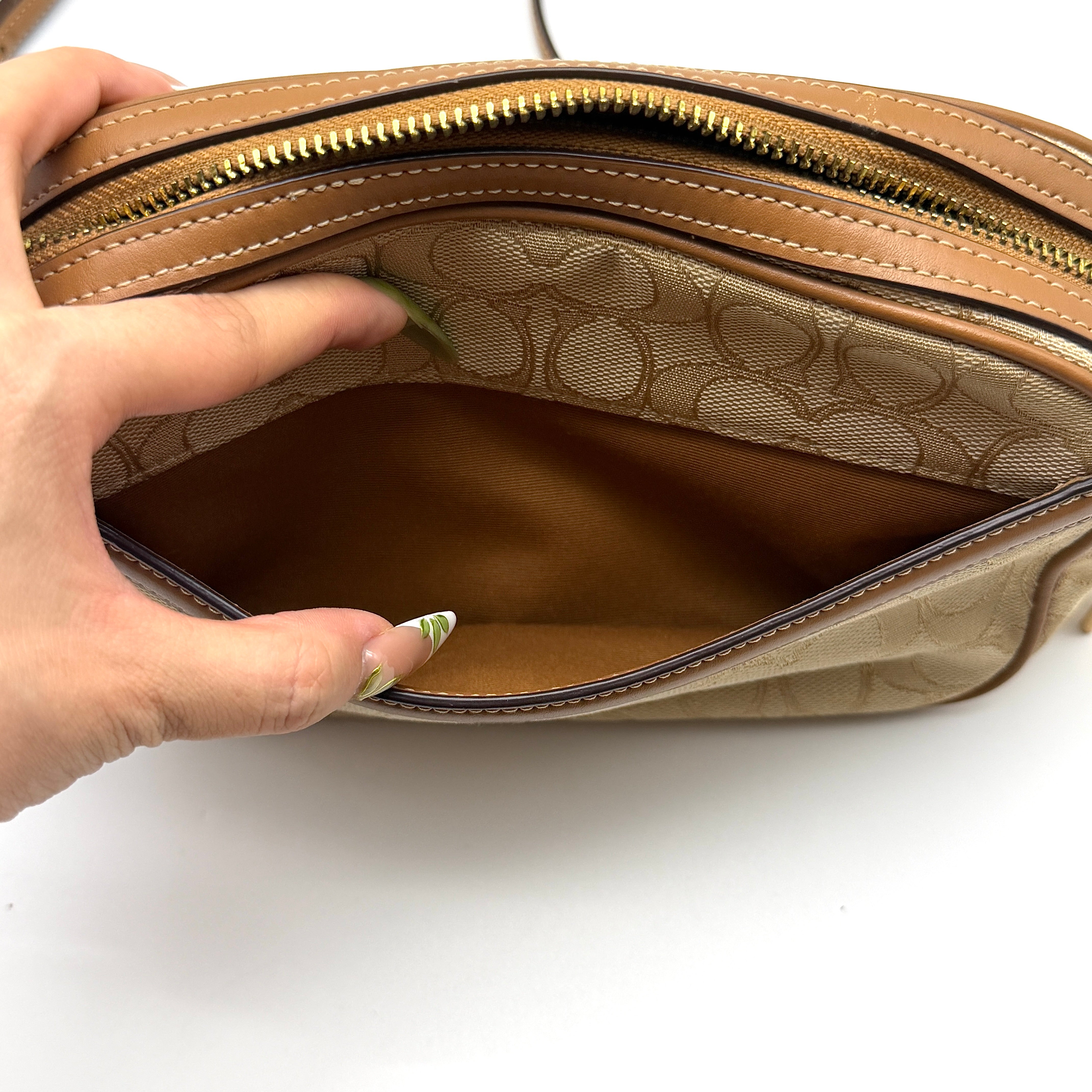 Coach Signature Isla Chain Crossbody Bag Beige/Brown