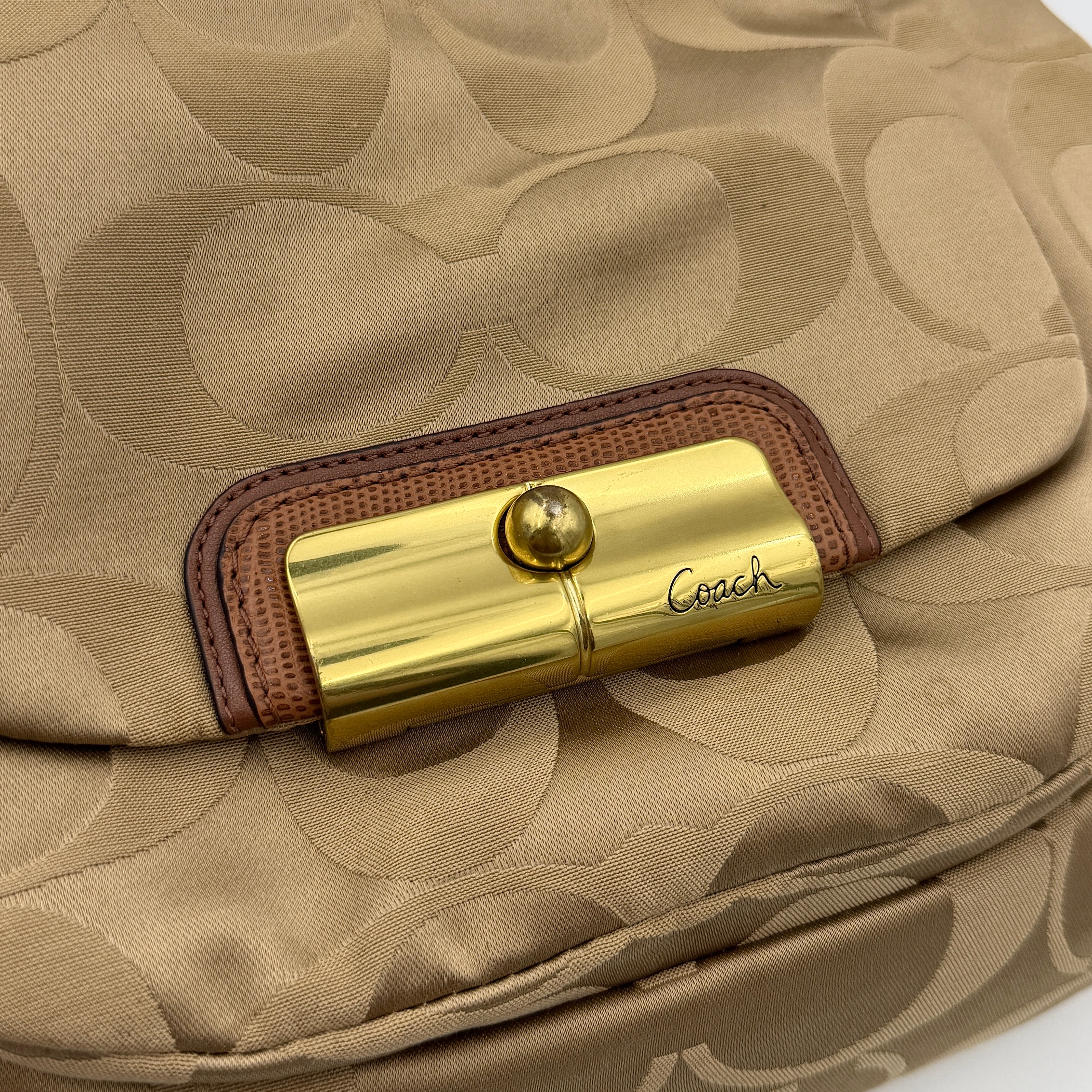 Coach 2Way Kristin Hobo Shoulder Bag Beige/Brown