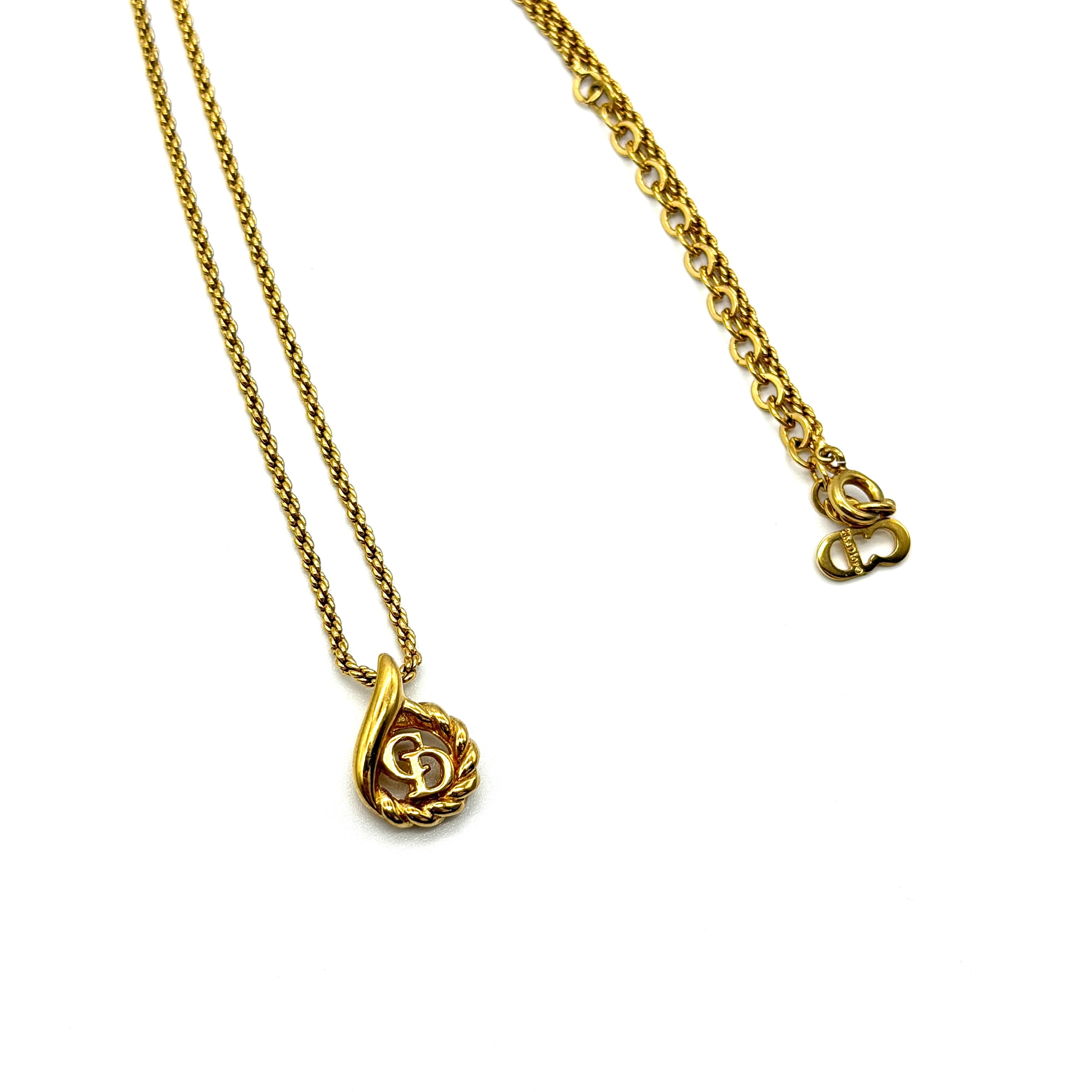 Dior CD Wreath Necklace Gold