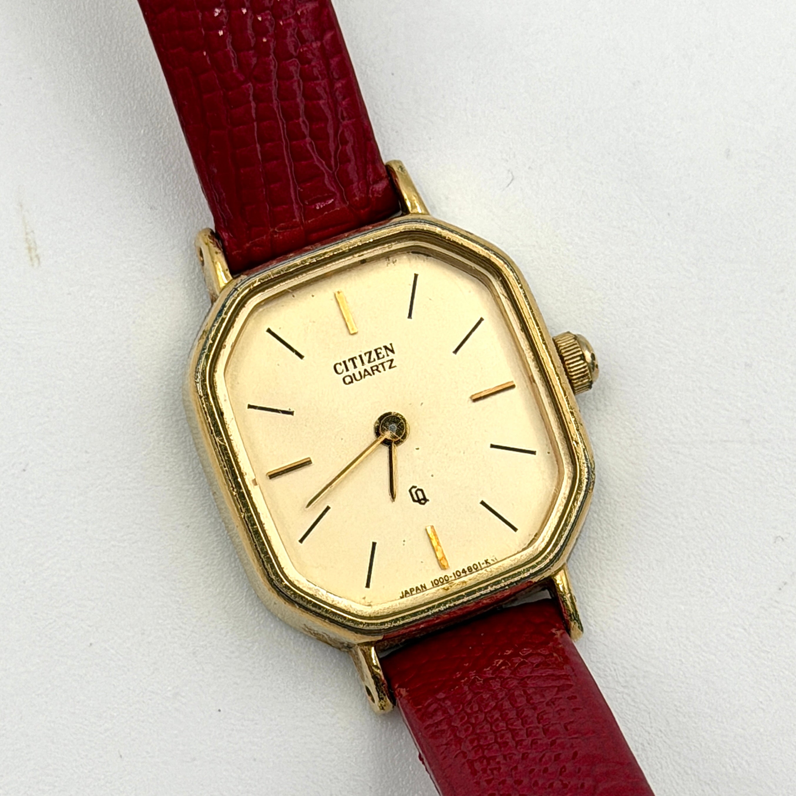 Citizen GN-7-S Quartz Watch Gold