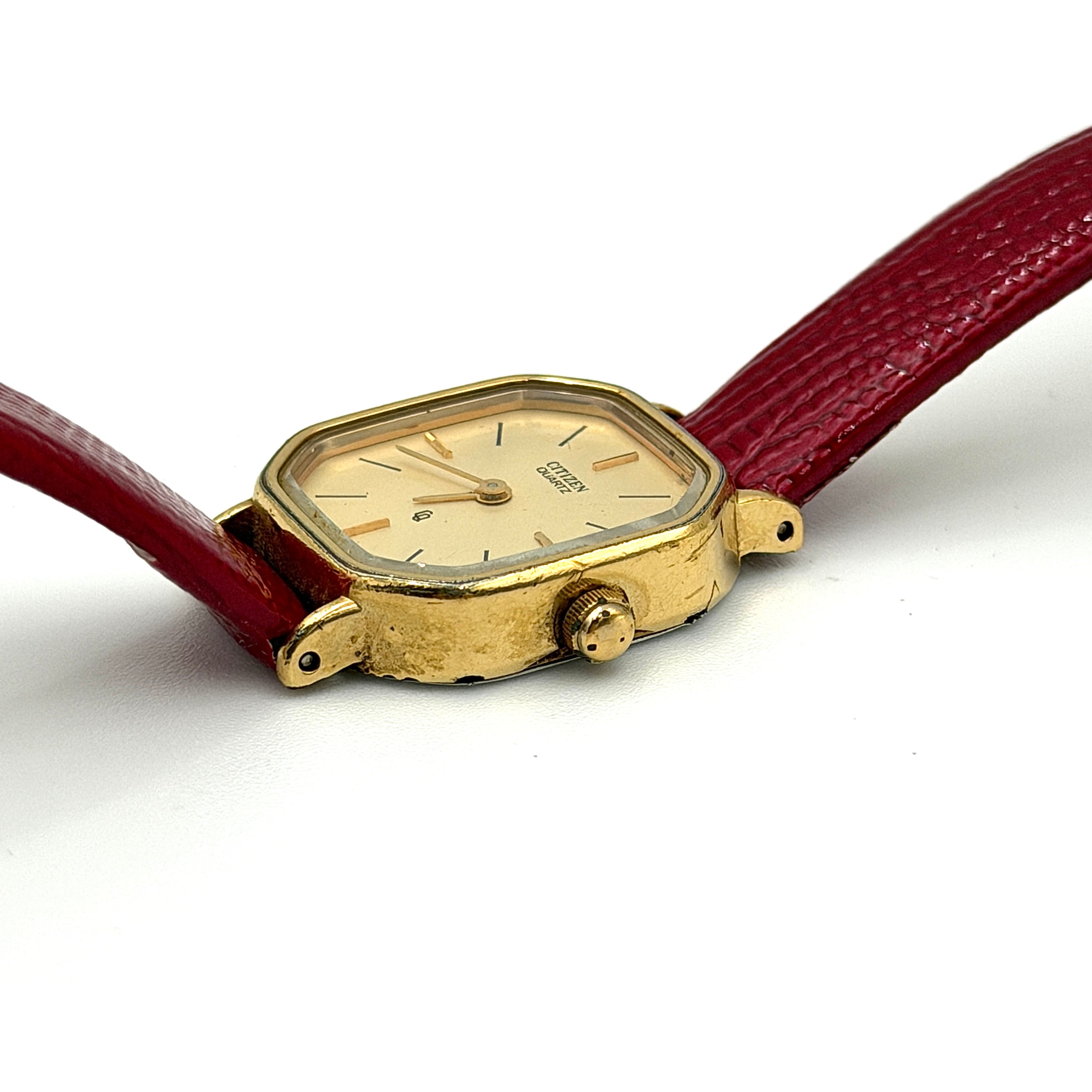 Citizen GN-7-S Quartz Watch Gold