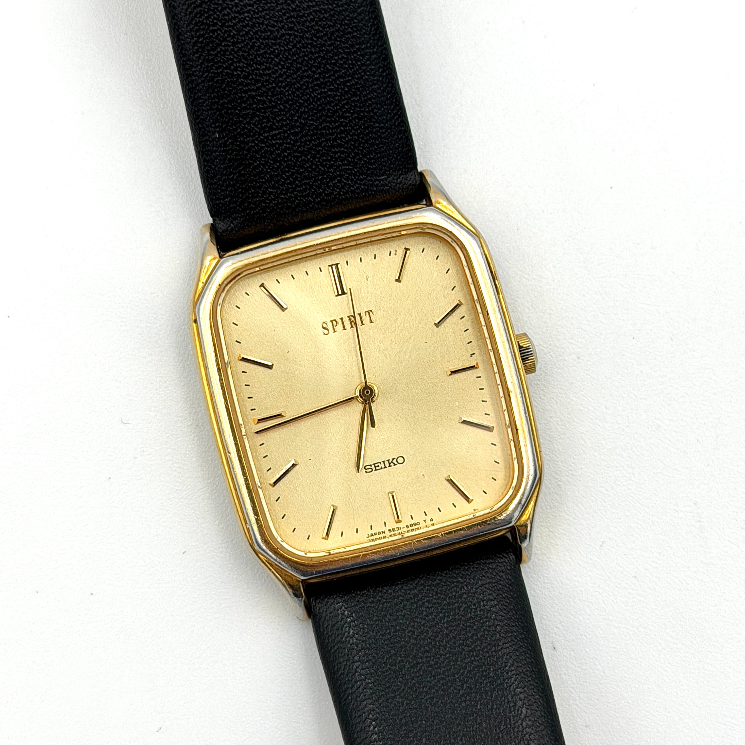 Seiko Spirit 5E31-5B50 Watch Gold